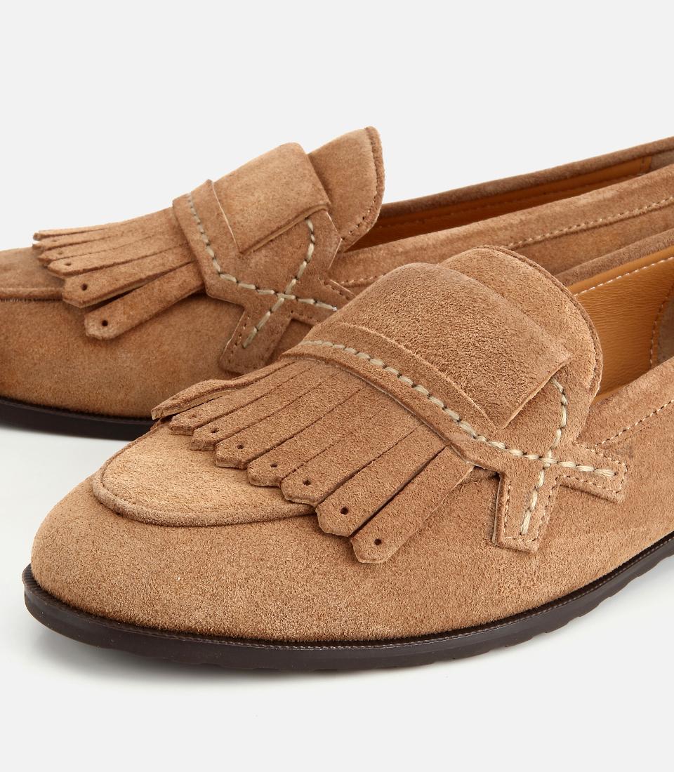 Kadın Süet Deri Vizon Püskül Detaylı Klasik Loafer