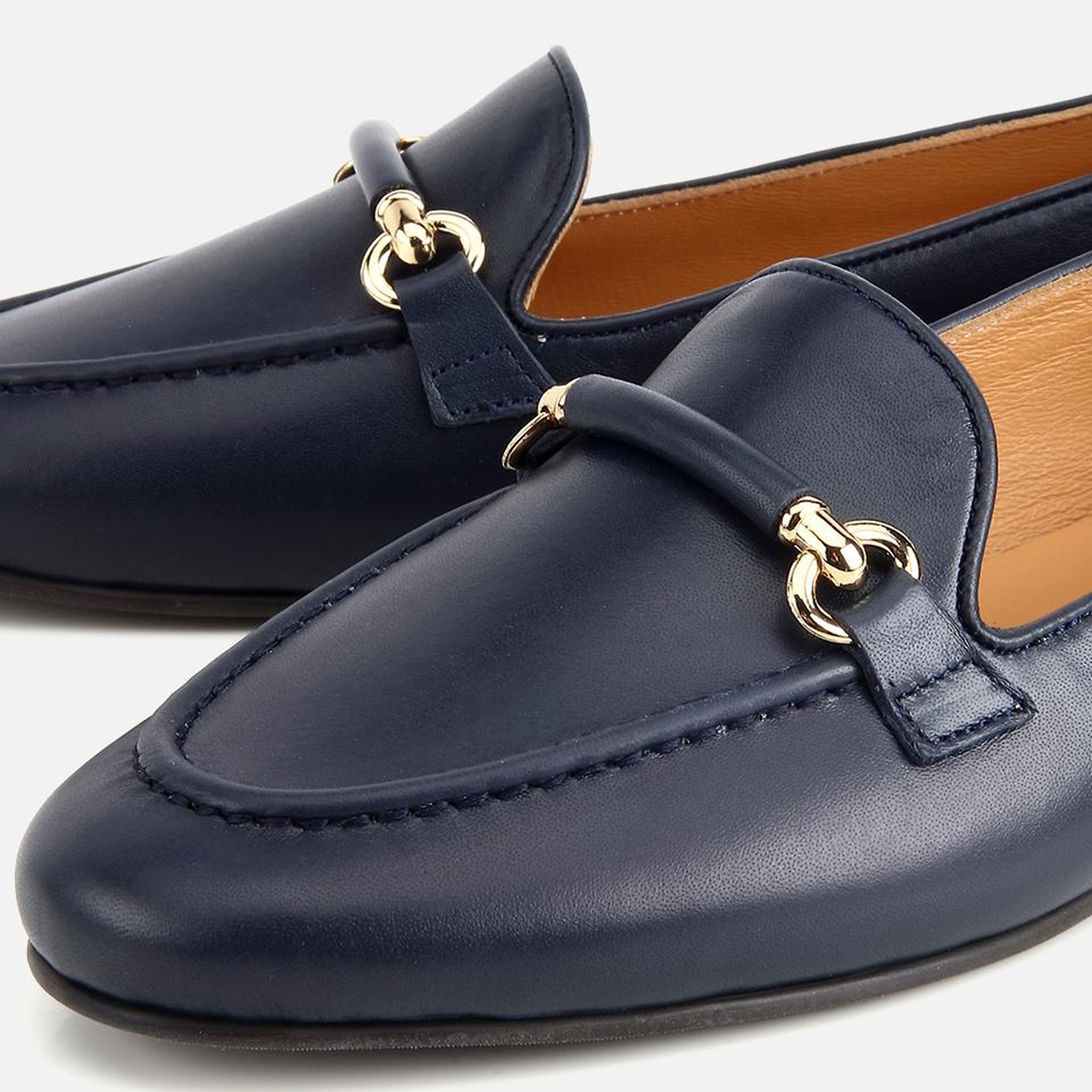 Kadın Deri Lacivert Toka Detaylı Klasik Loafer