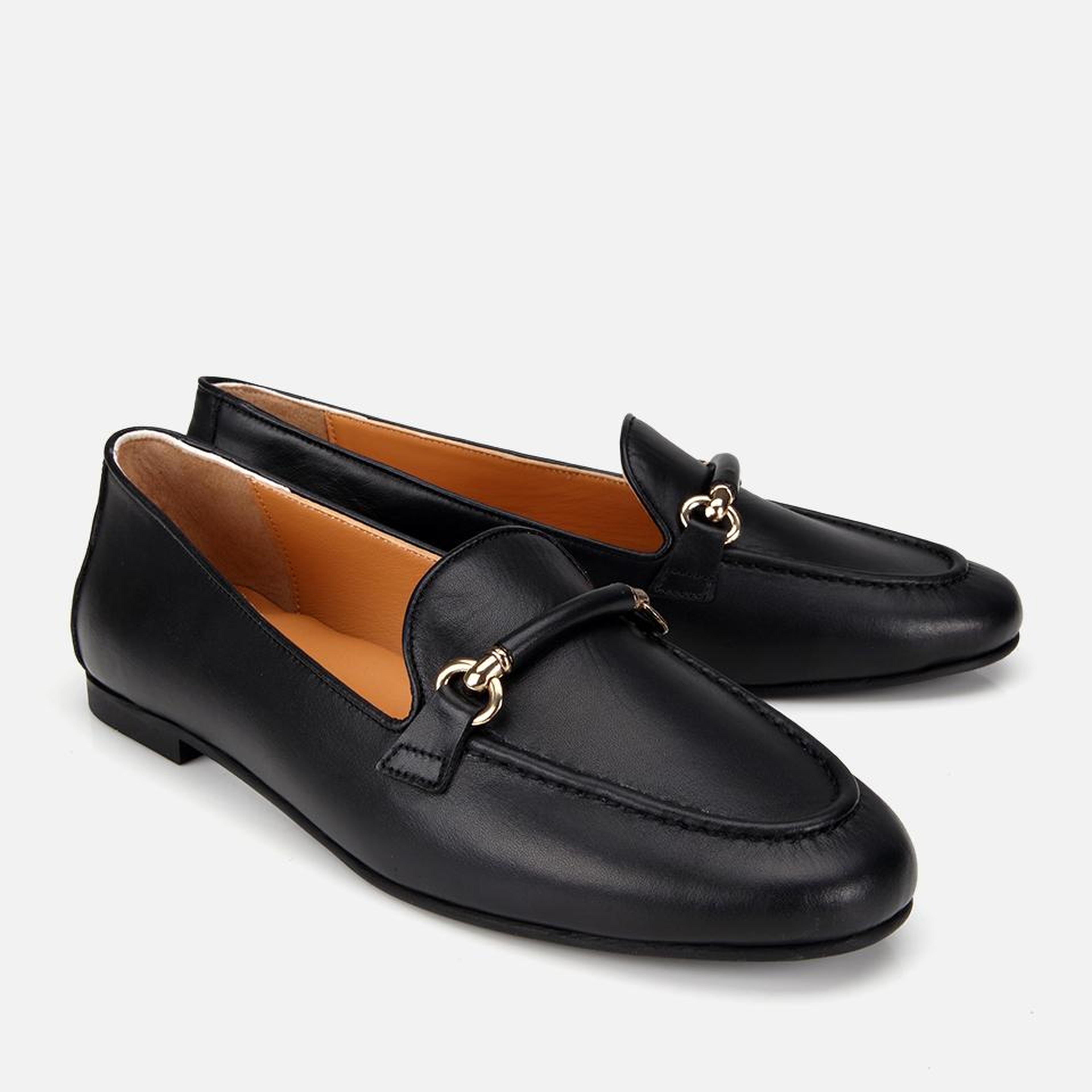 Kadın Deri Siyah Toka Detaylı Klasik Loafer