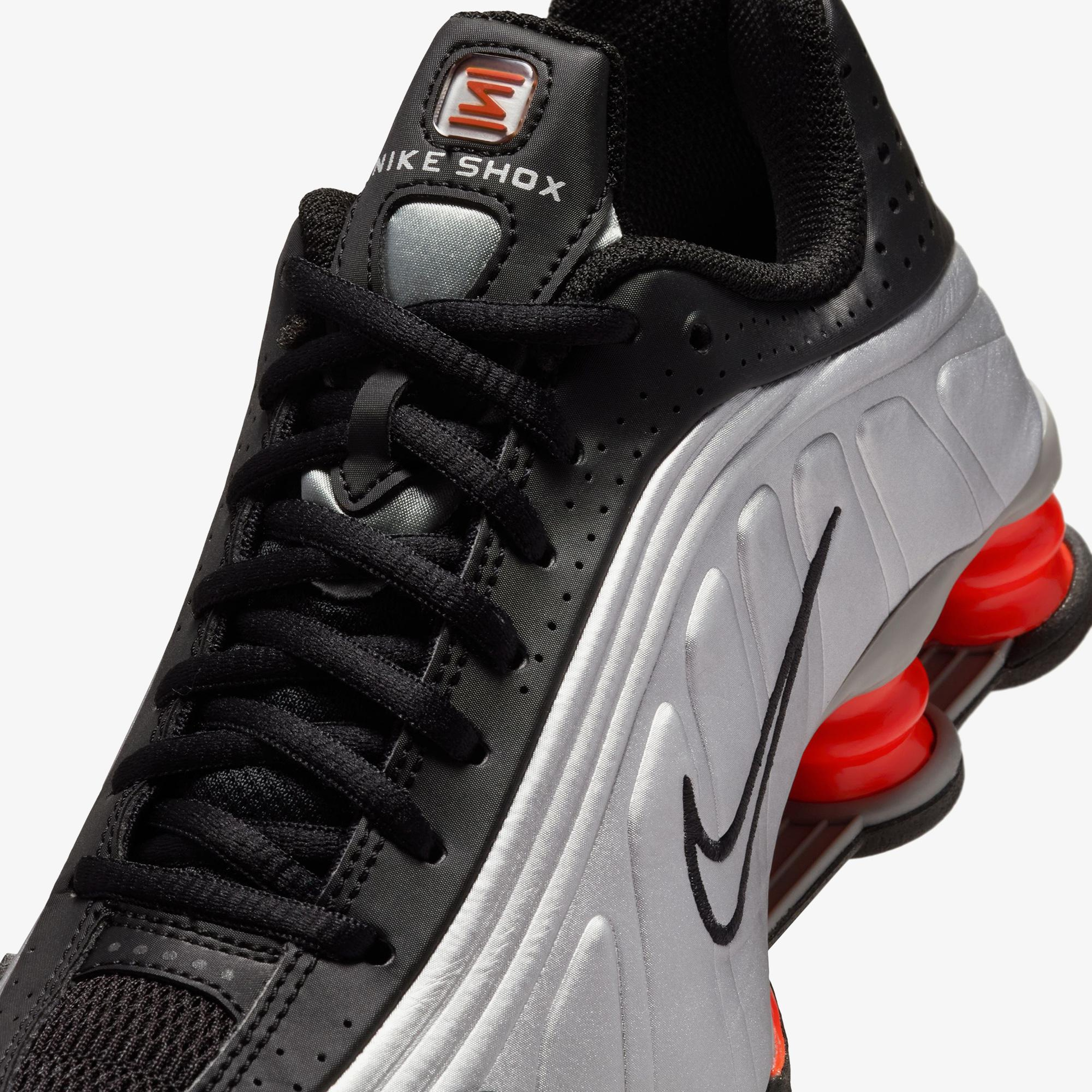 Nike Shox R4 Gri Spor Ayakkabı