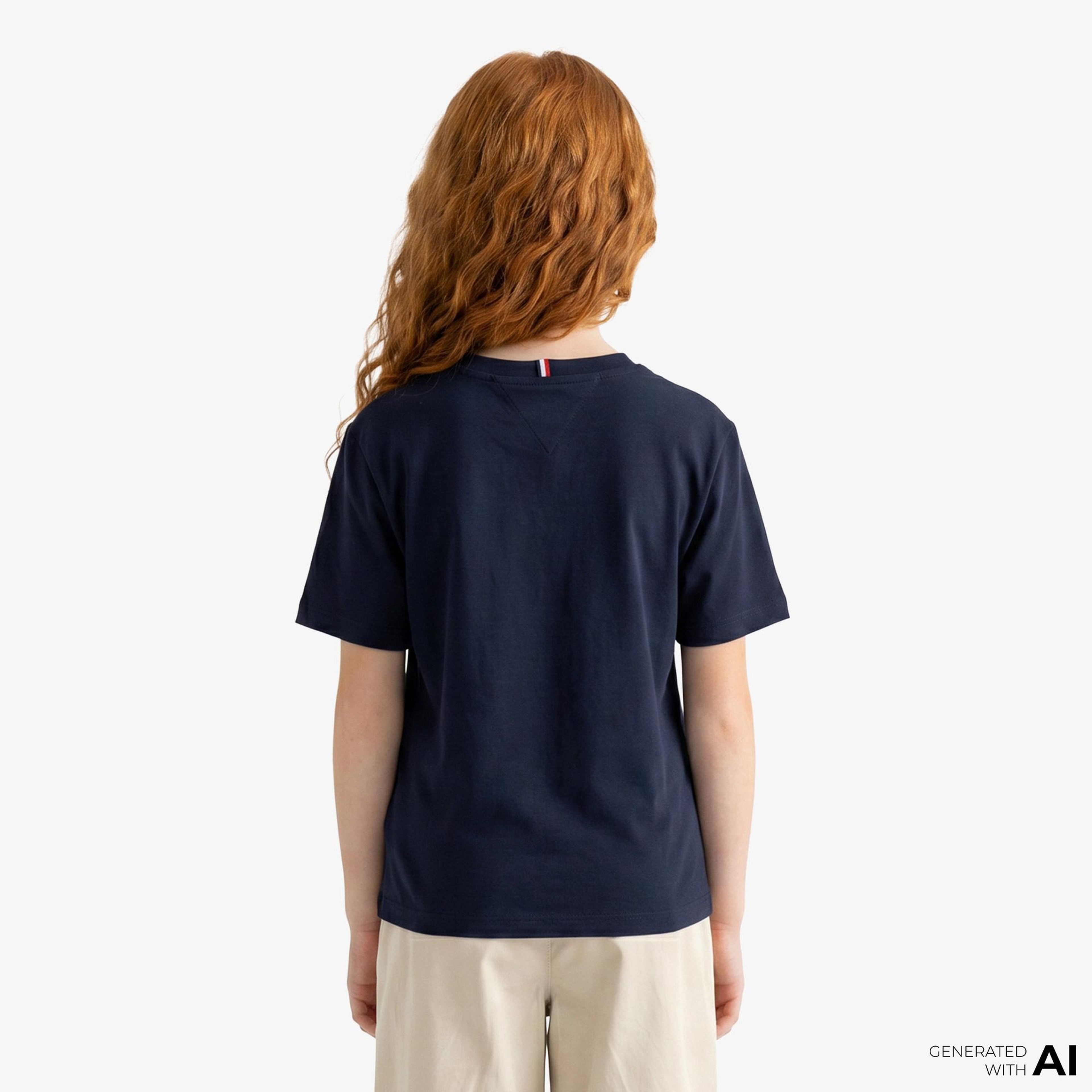 Tommy Hilfiger Essentials Çocuk Lacivert Crop T-Shirt