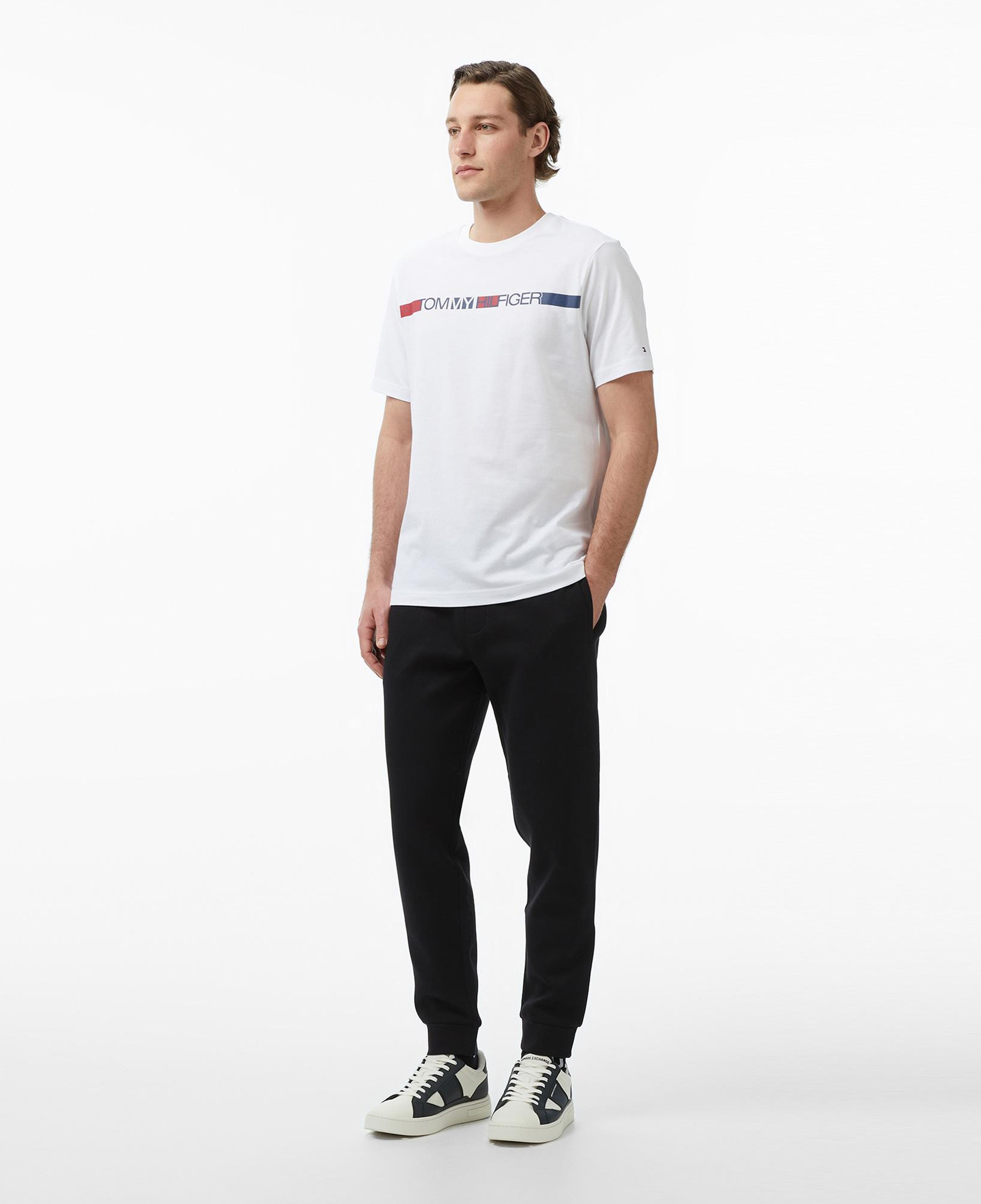 Tommy Hilfiger Brand Love Erkek Beyaz T-Shirt
