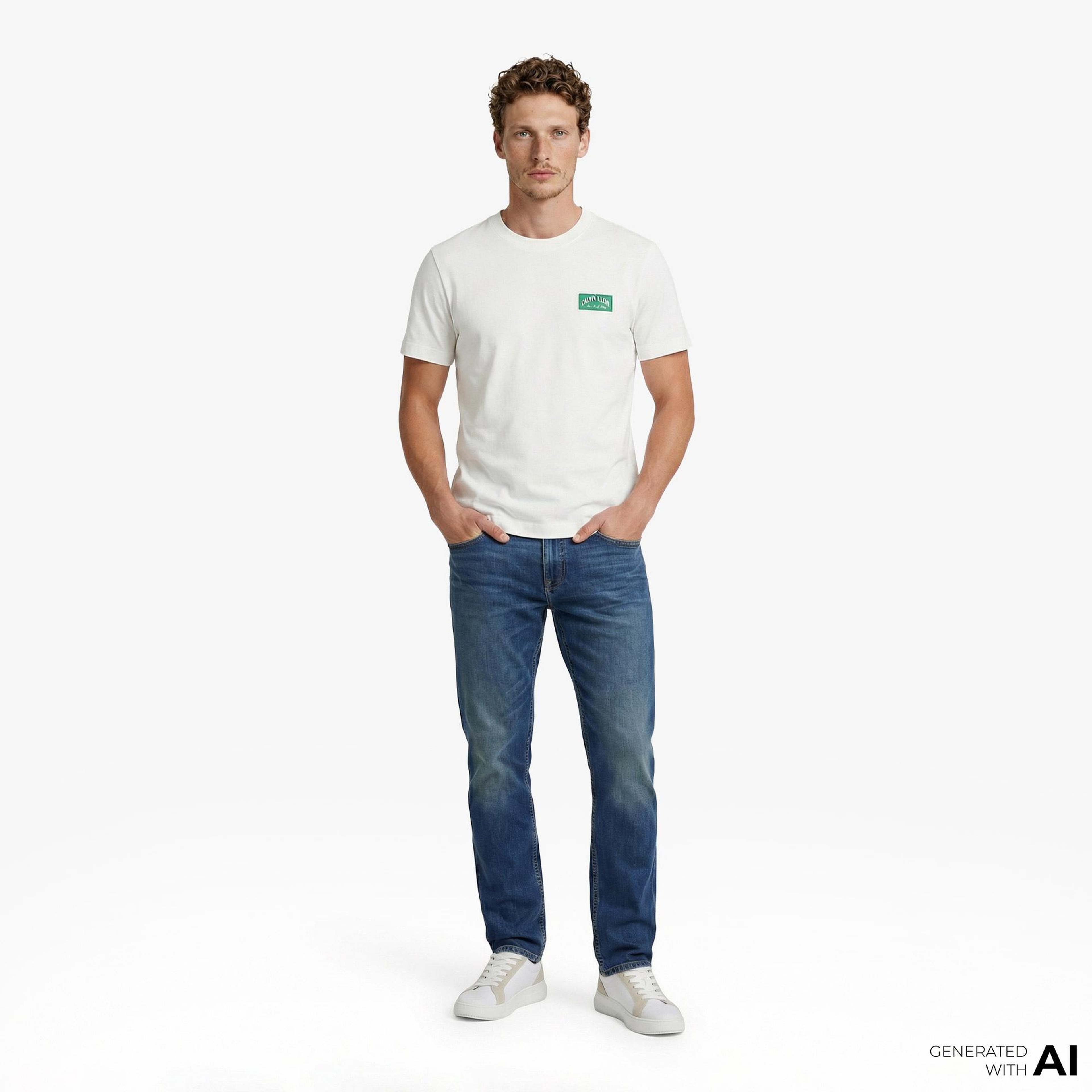 Calvin Klein 20S Easy Collegiate Badge  Erkek Beyaz T-Shirt