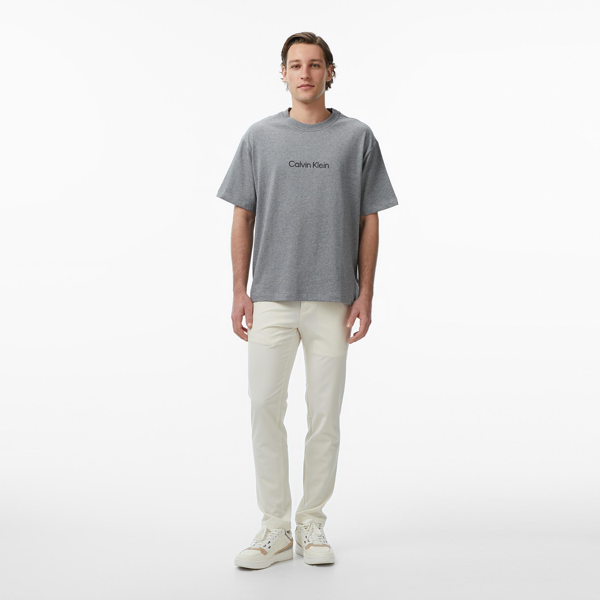 Calvin Klein Relaxed Standard Logo Crewnk  Erkek Gri T-Shirt