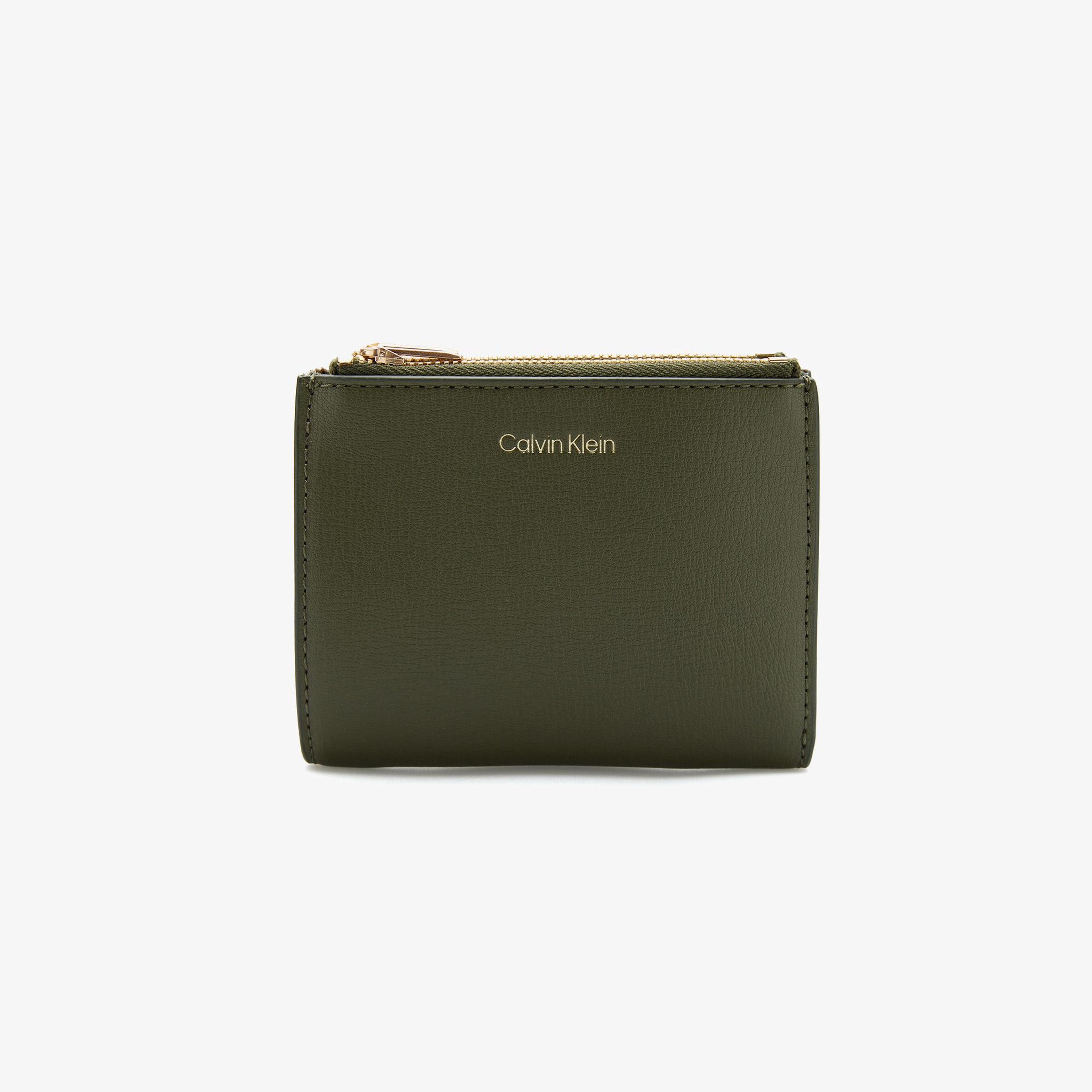 Calvin Klein Foil Logo Kadın Haki Kartlık