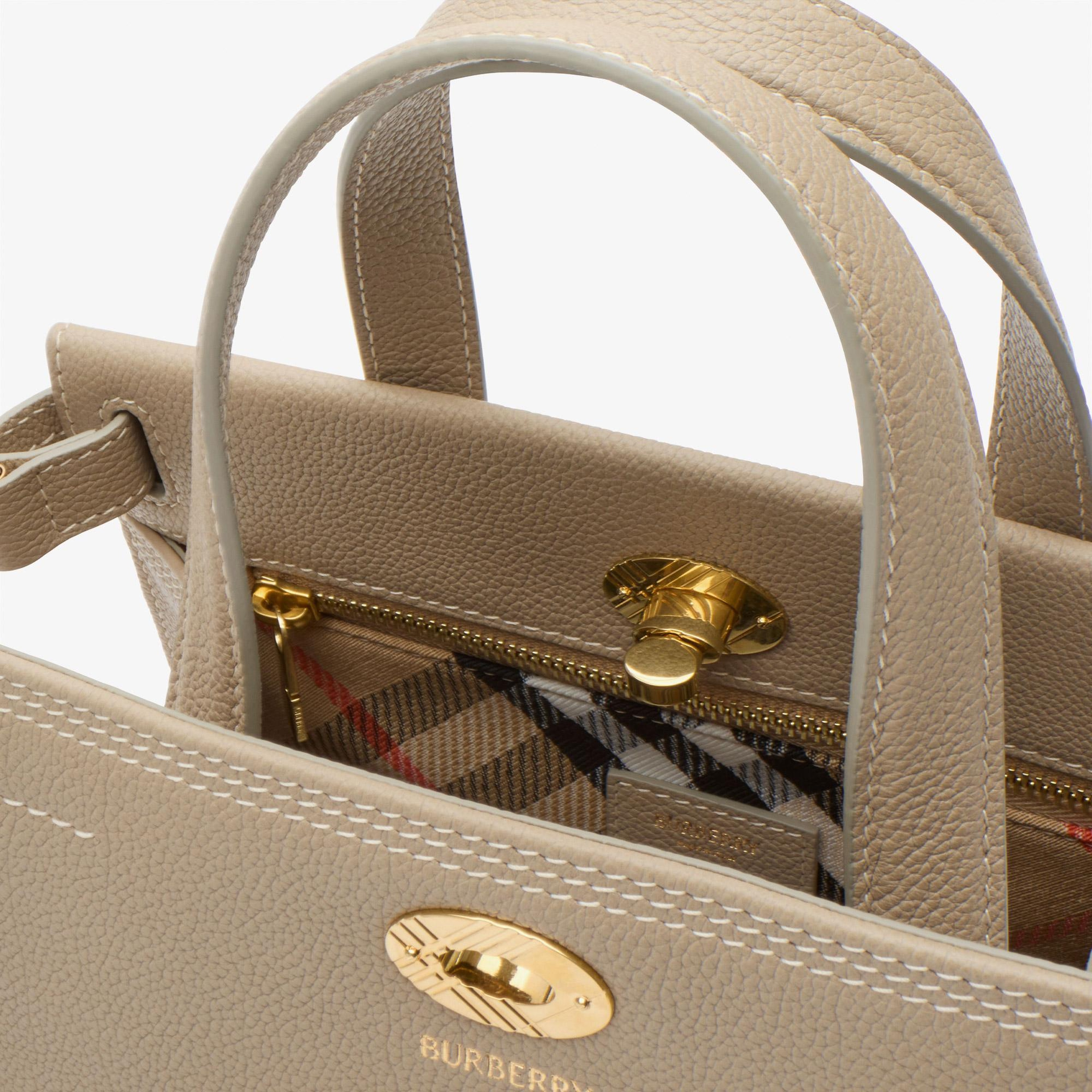 Burberry Cotswolds Tote Kadın Krem Çanta