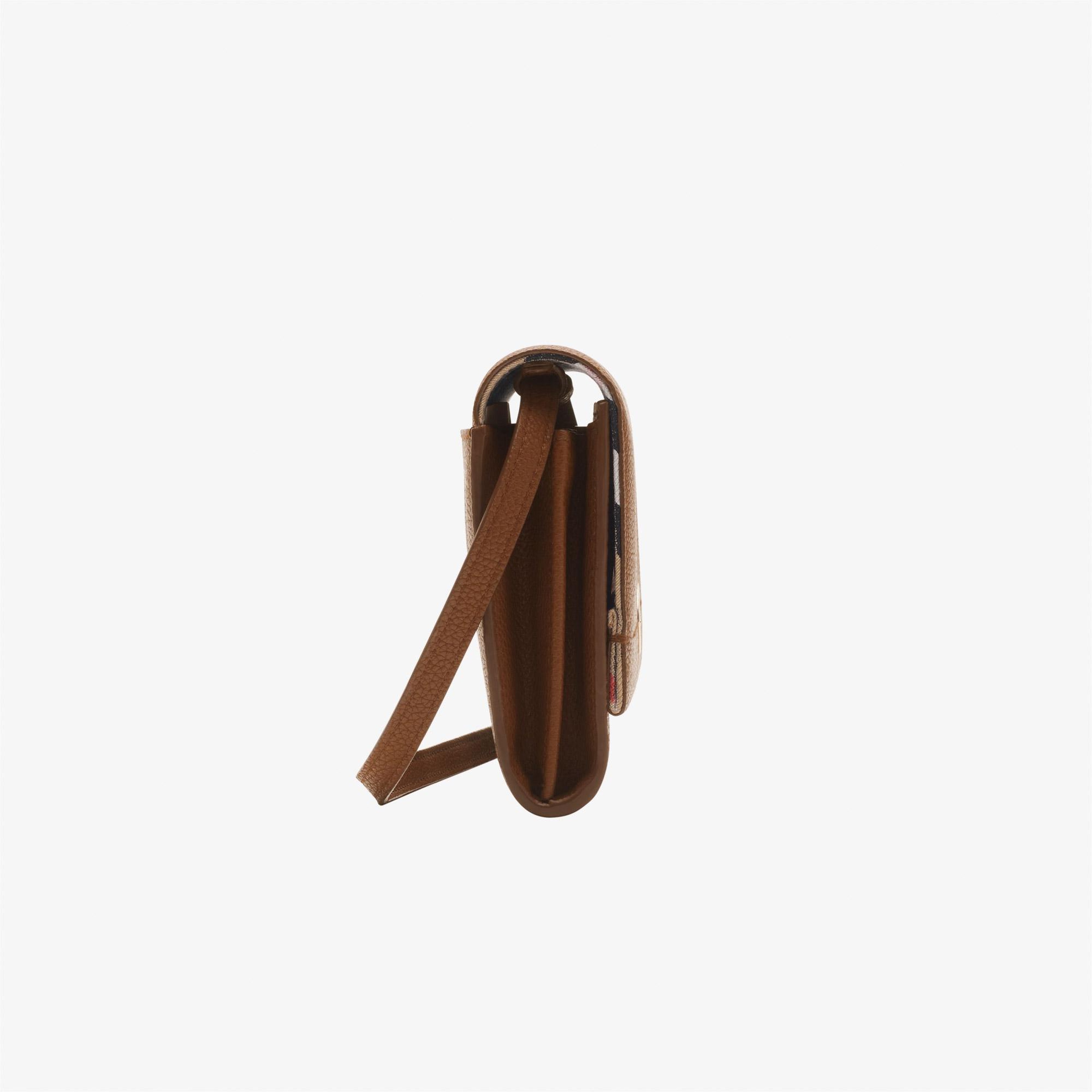 Burberry Cotswolds Strap Kadın Kahverengi Çanta
