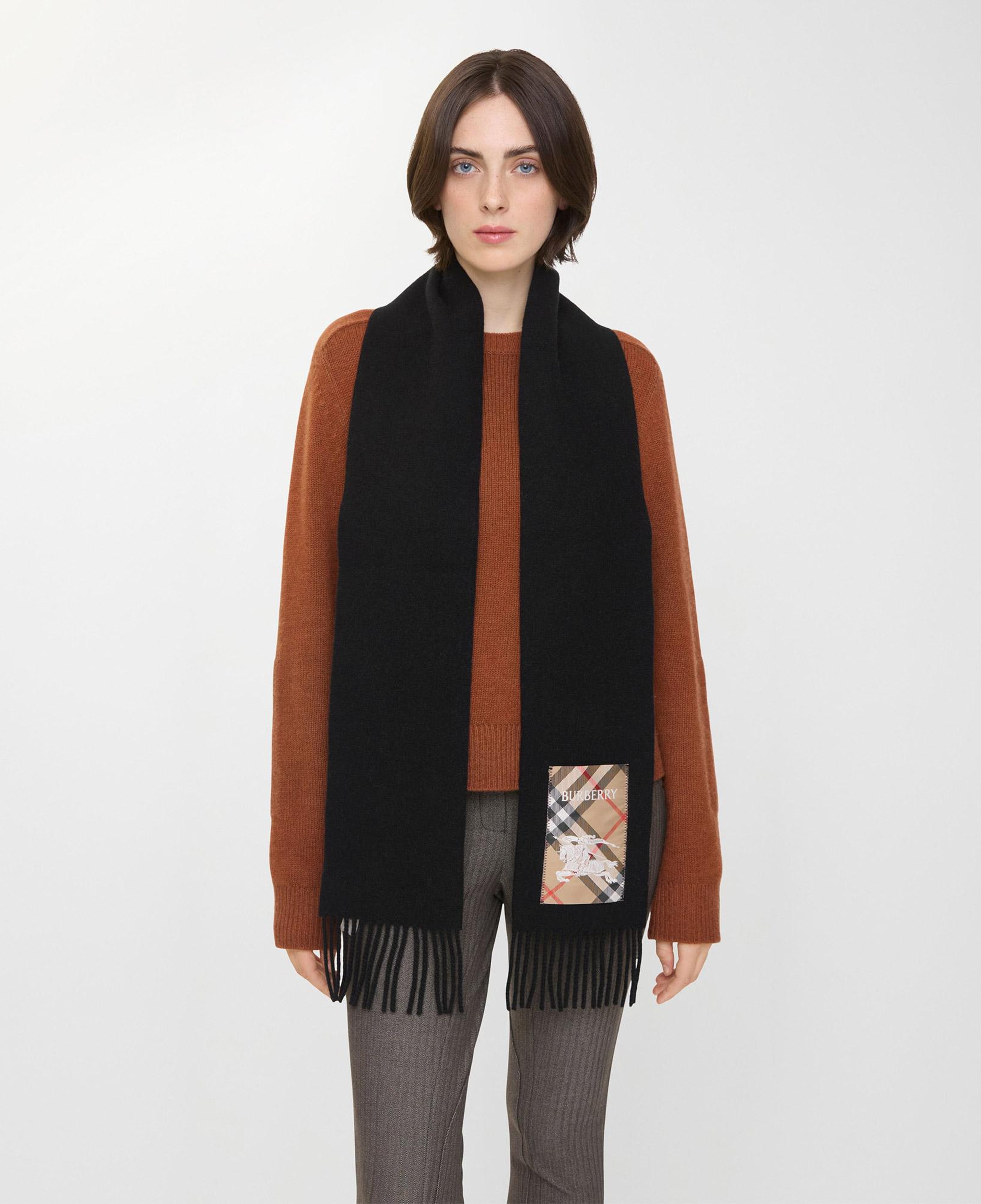 Burberry Solid Label Kadın Siyah Atkı