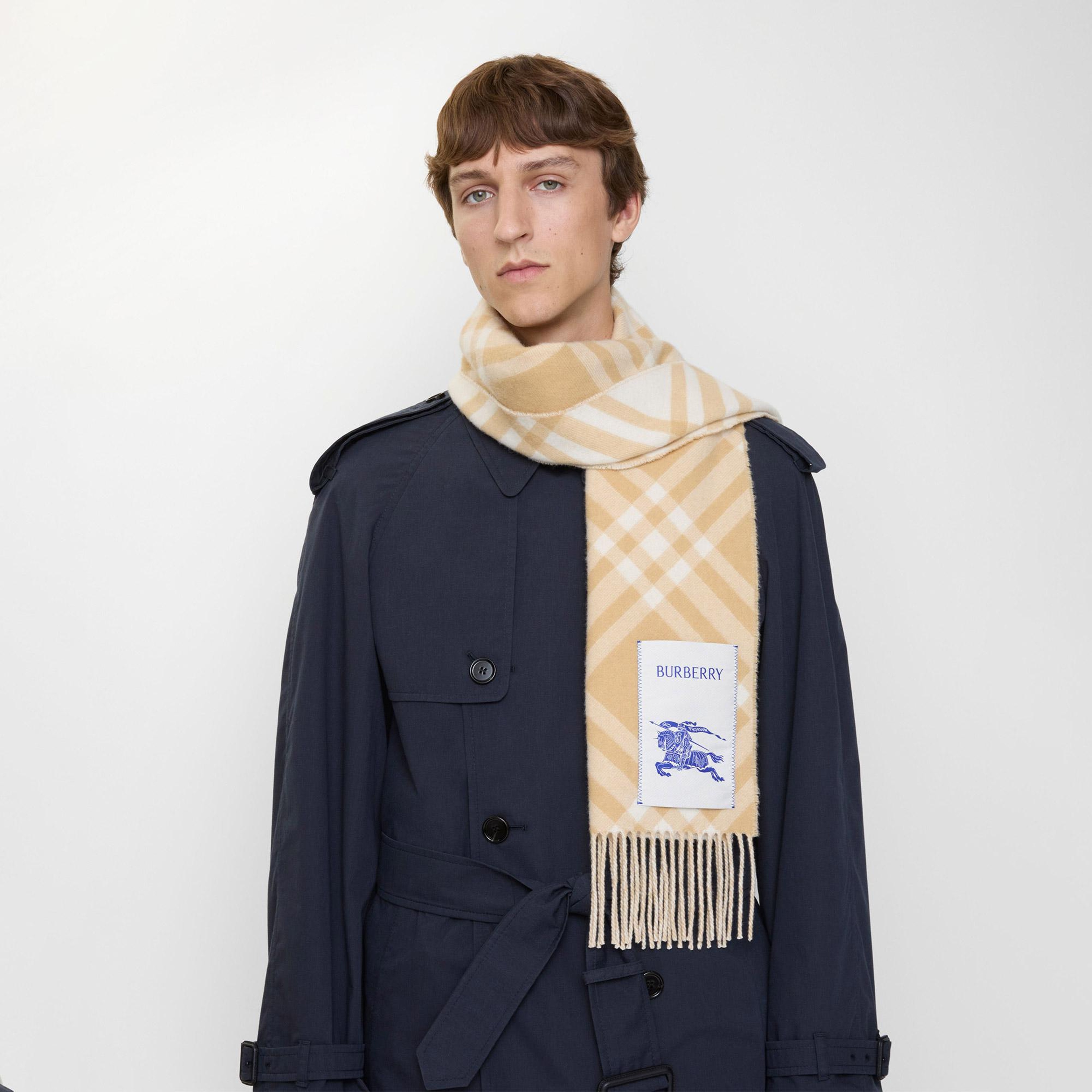 Burberry Tbar Bias Kadın Bej Atkı