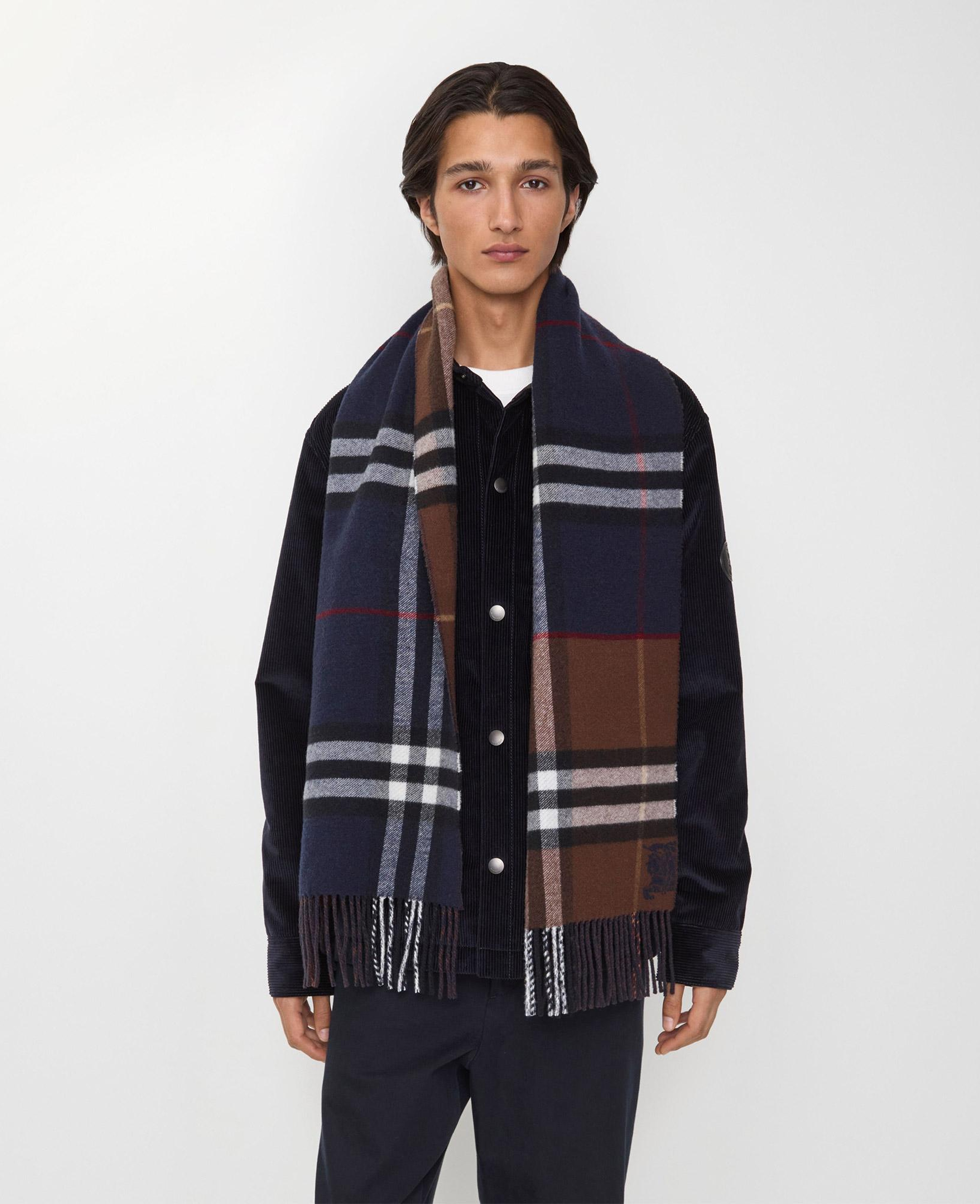 Burberry Double Kadın Lacivert Atkı