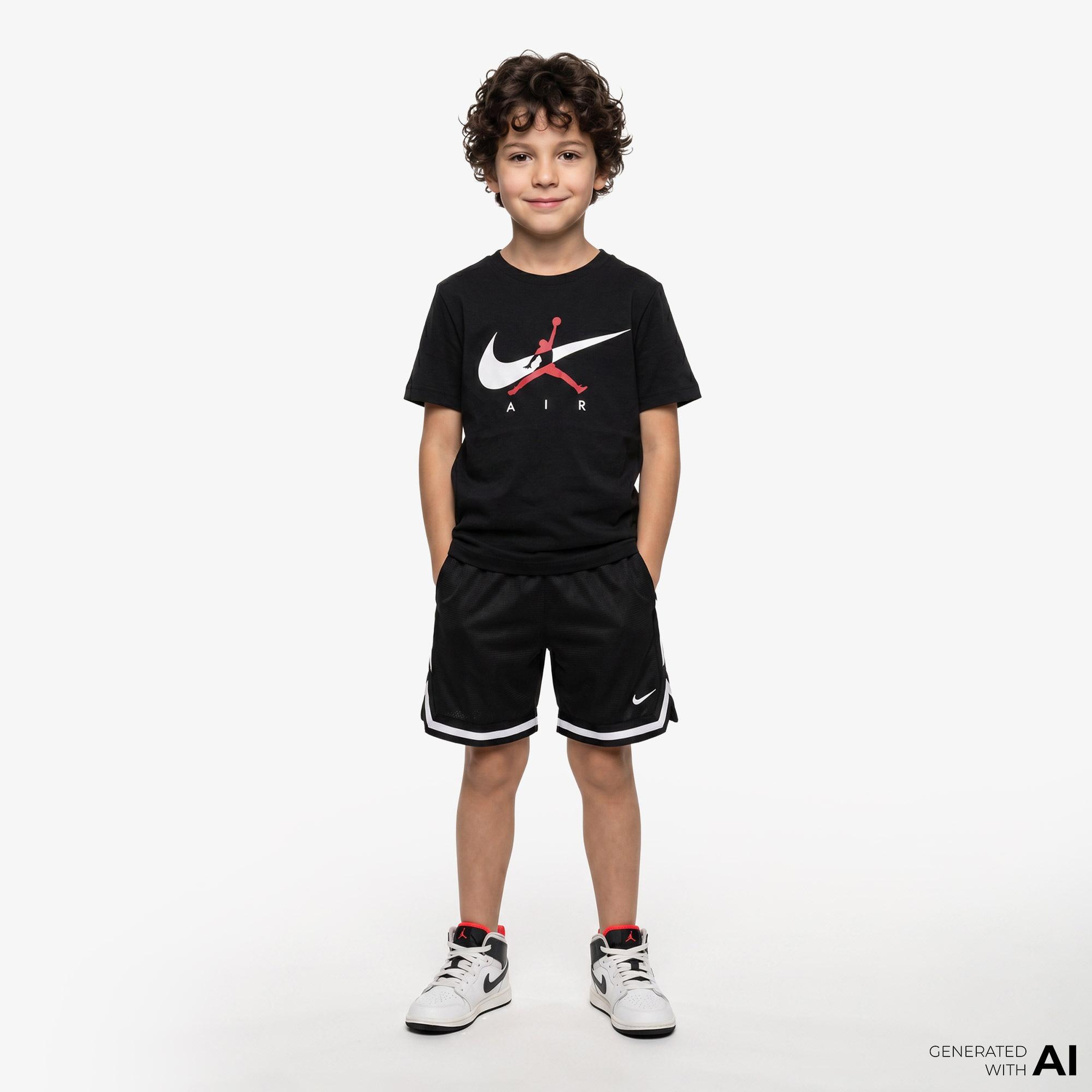 Jordan Jumpman Swoosh Intersectio Erkek Çocuk Siyah T-Shirt