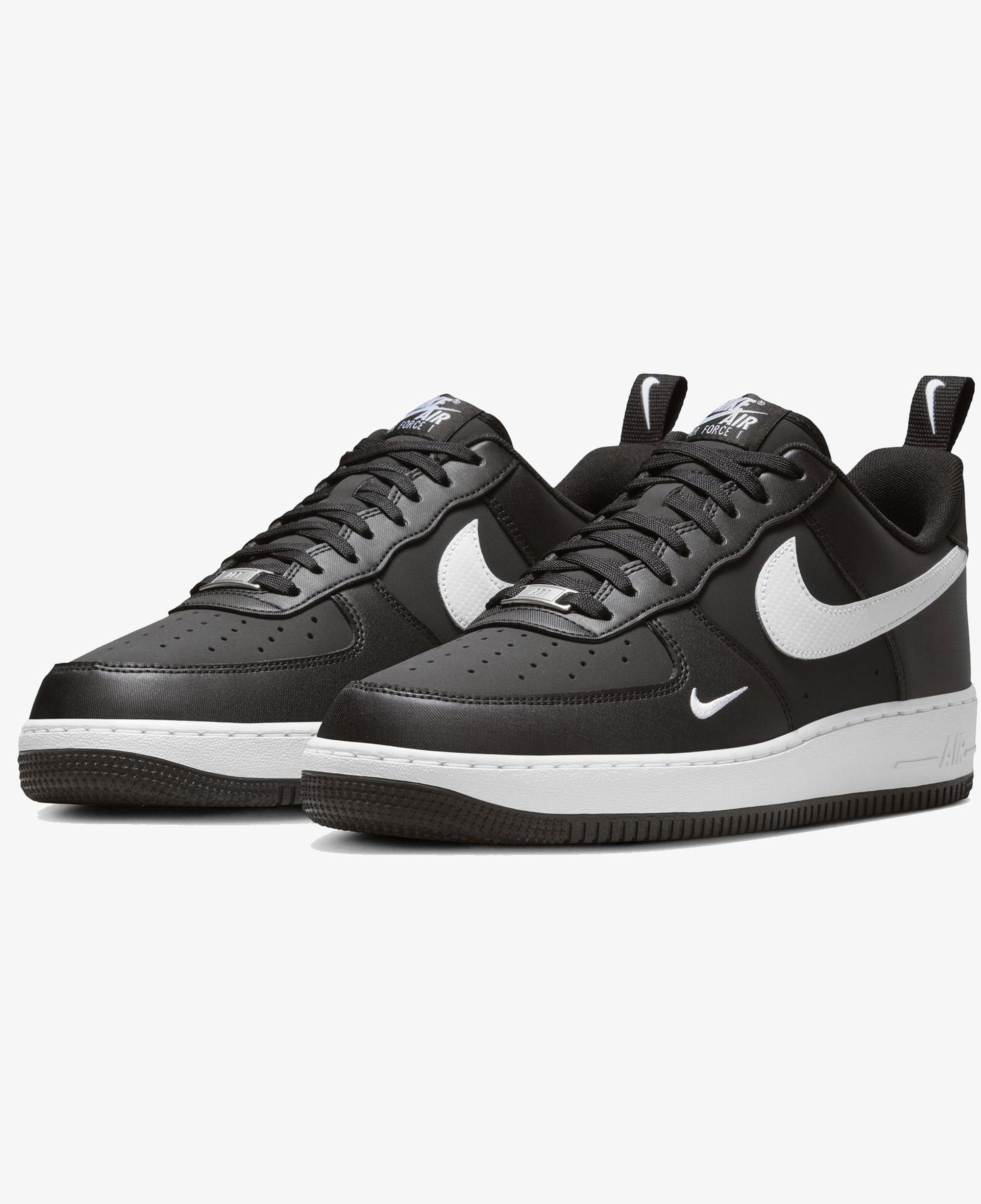 Nike Air Force 1 '07 Tech Essentials Erkek Siyah Spor Ayakkabı