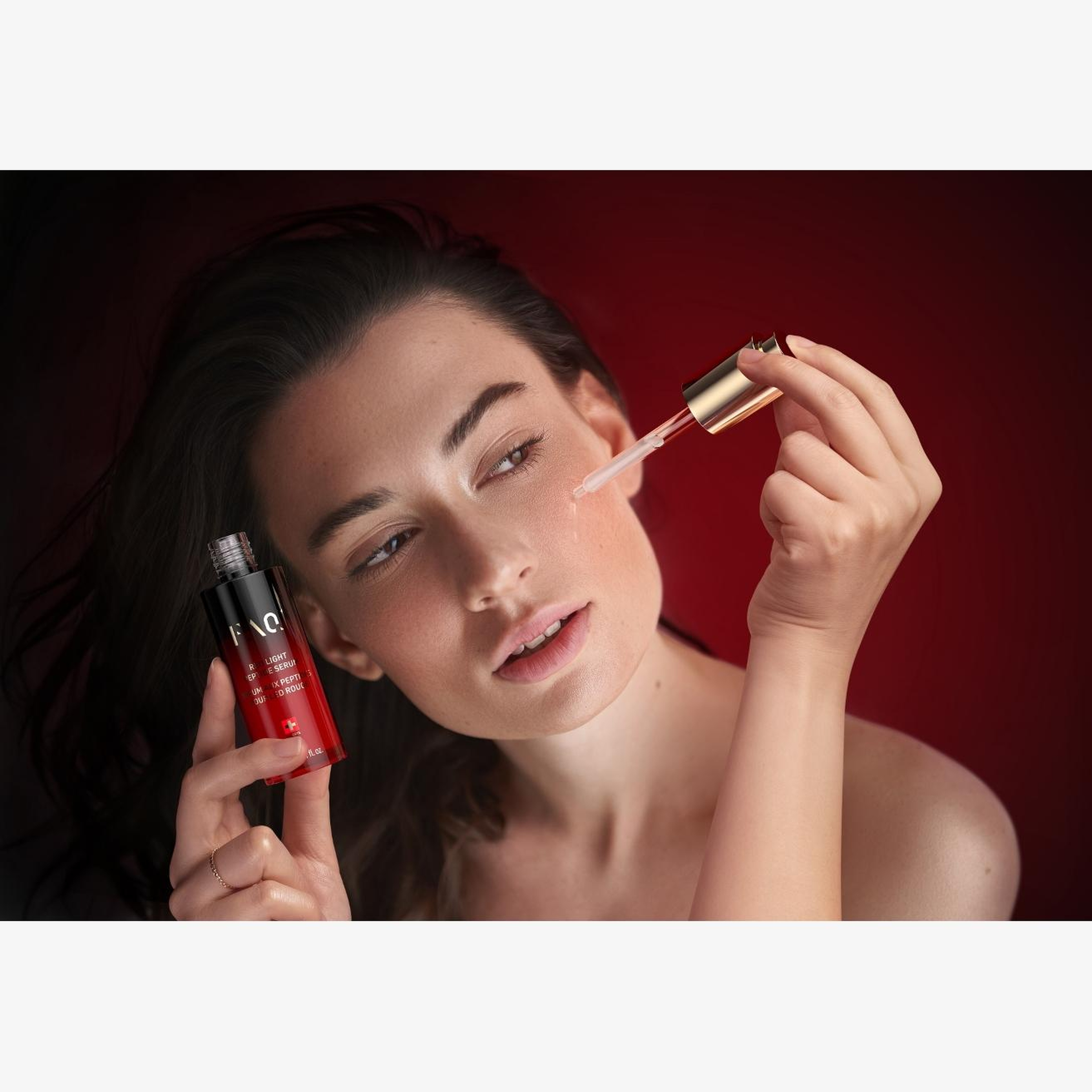 FOREO FAQ Red Light Peptide Serum