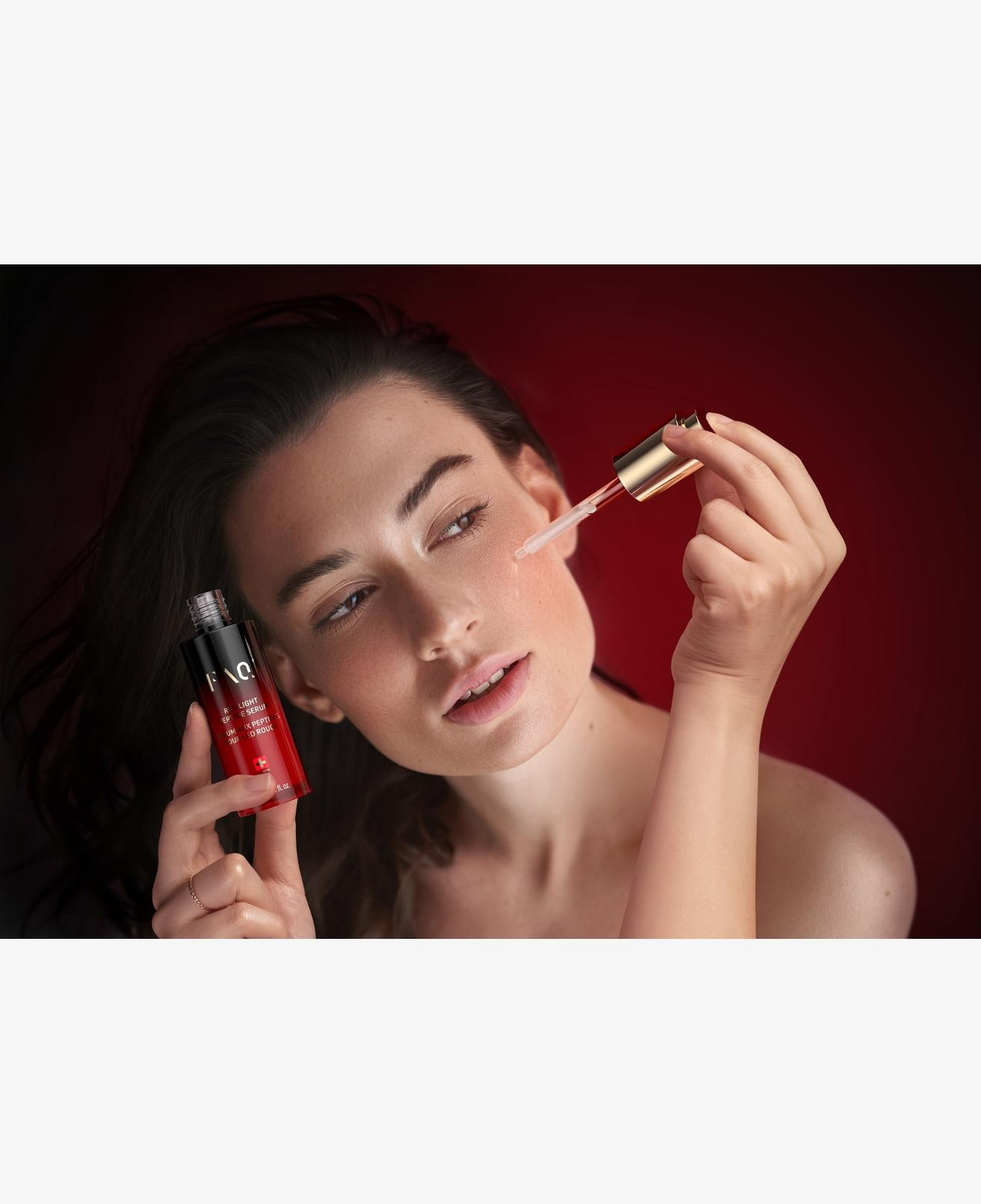 FOREO FAQ Red Light Peptide Serum