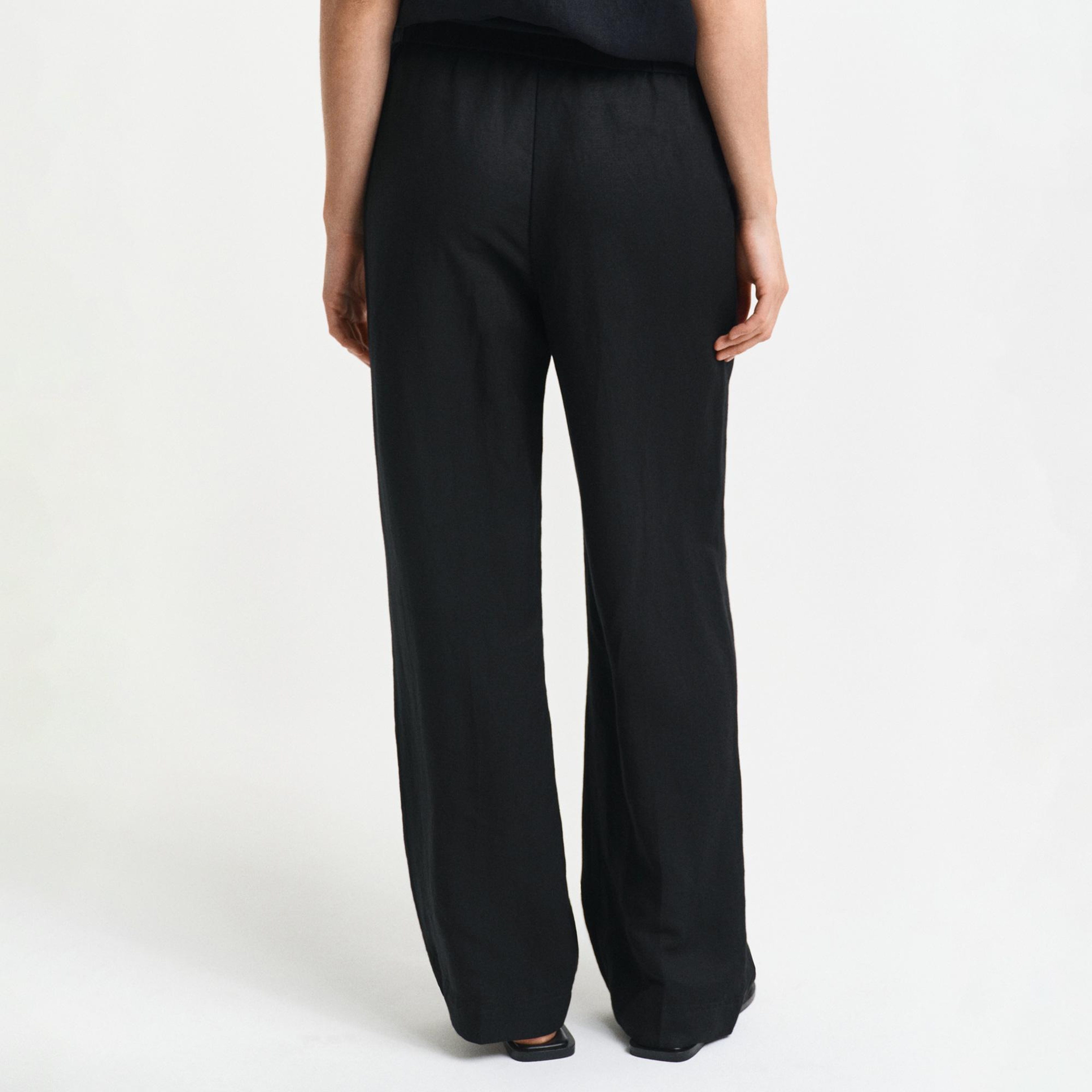 GANT Kadın Siyah Relaxed Fit Pantolon