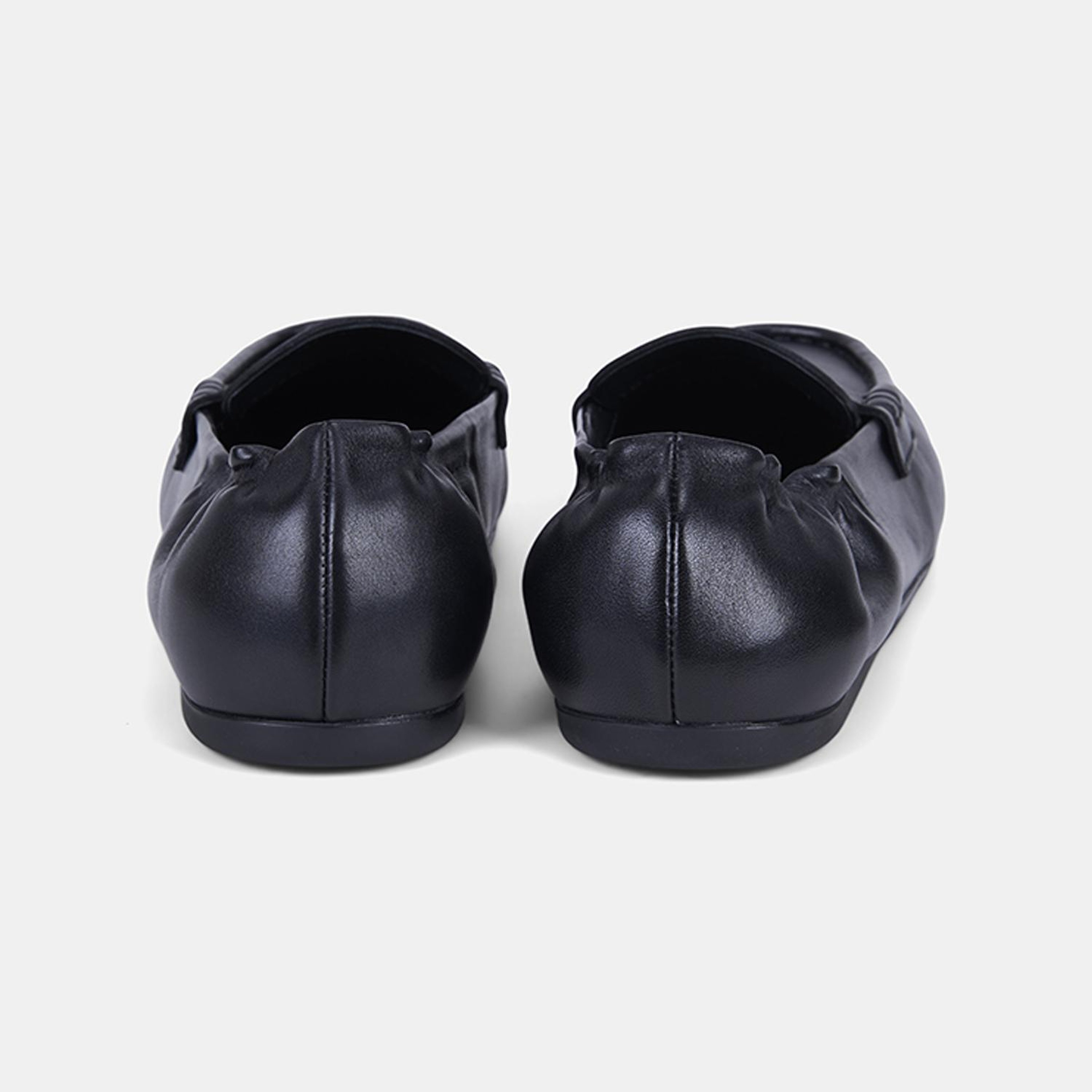 Kadın Siyah Slip-On Deri Loafer