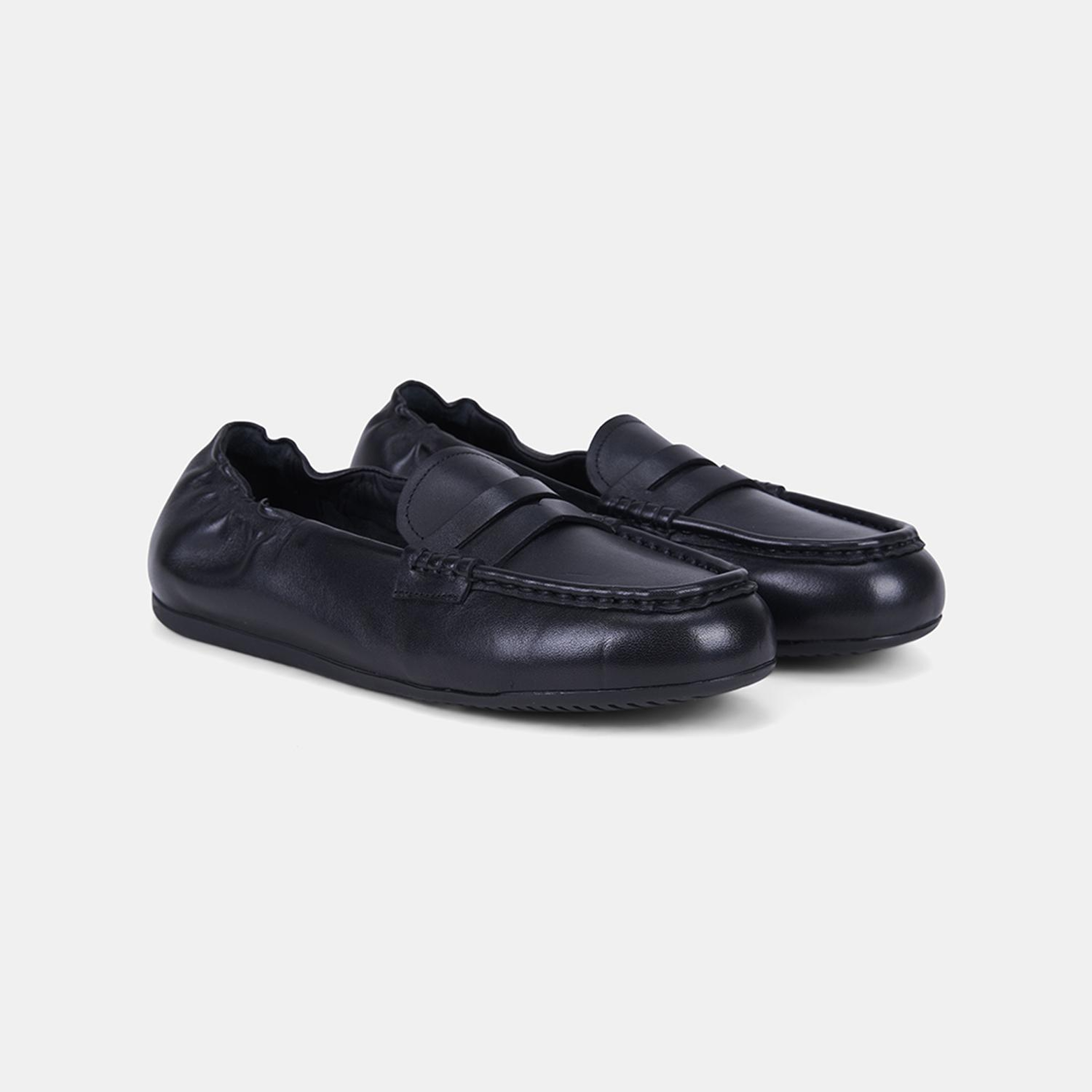 Kadın Siyah Slip-On Deri Loafer