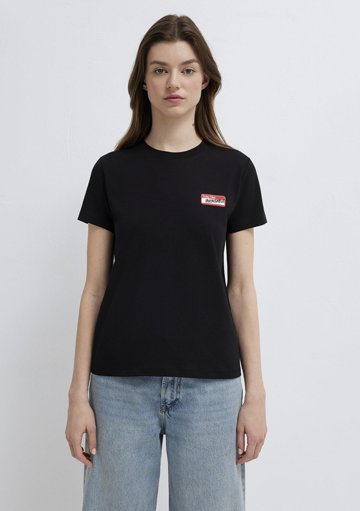 Mavi Slogan Baskılı Siyah Tişört Semi Slim Fit / Yarı Dar Kesim 1614250-900