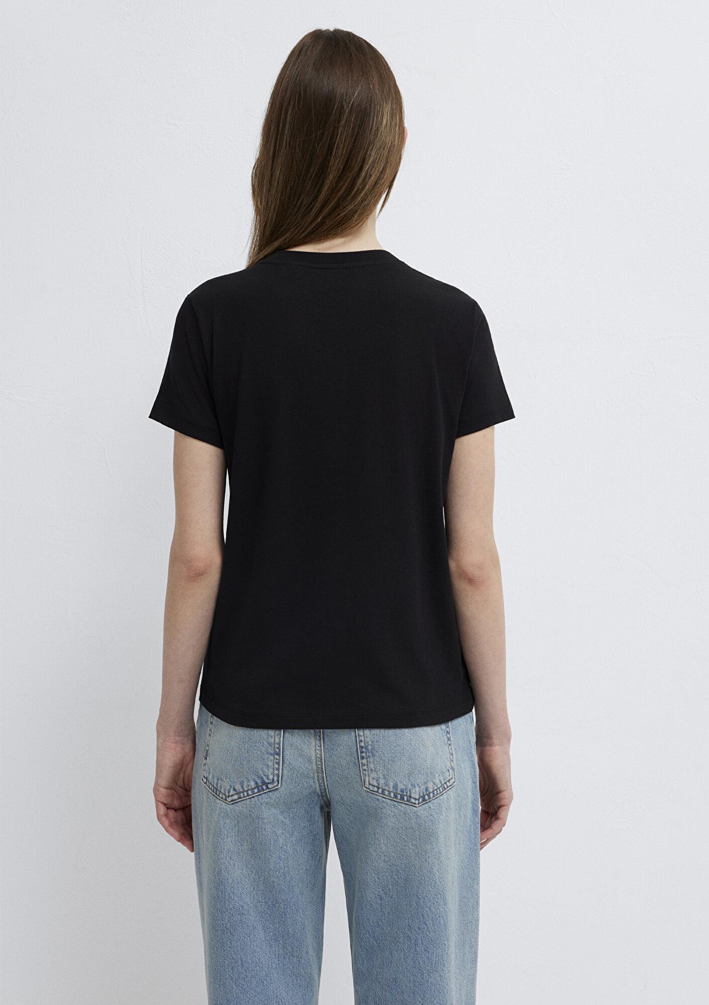 Mavi Slogan Baskılı Siyah Tişört Semi Slim Fit / Yarı Dar Kesim 1614250-900