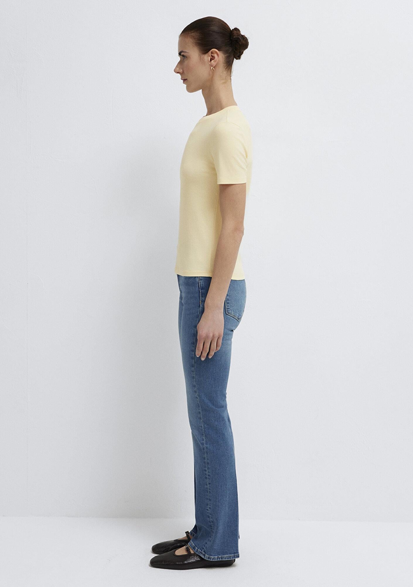 Mavi Sarı Basic Tişört Slim Fit / Dar Kesim 1614181-70014