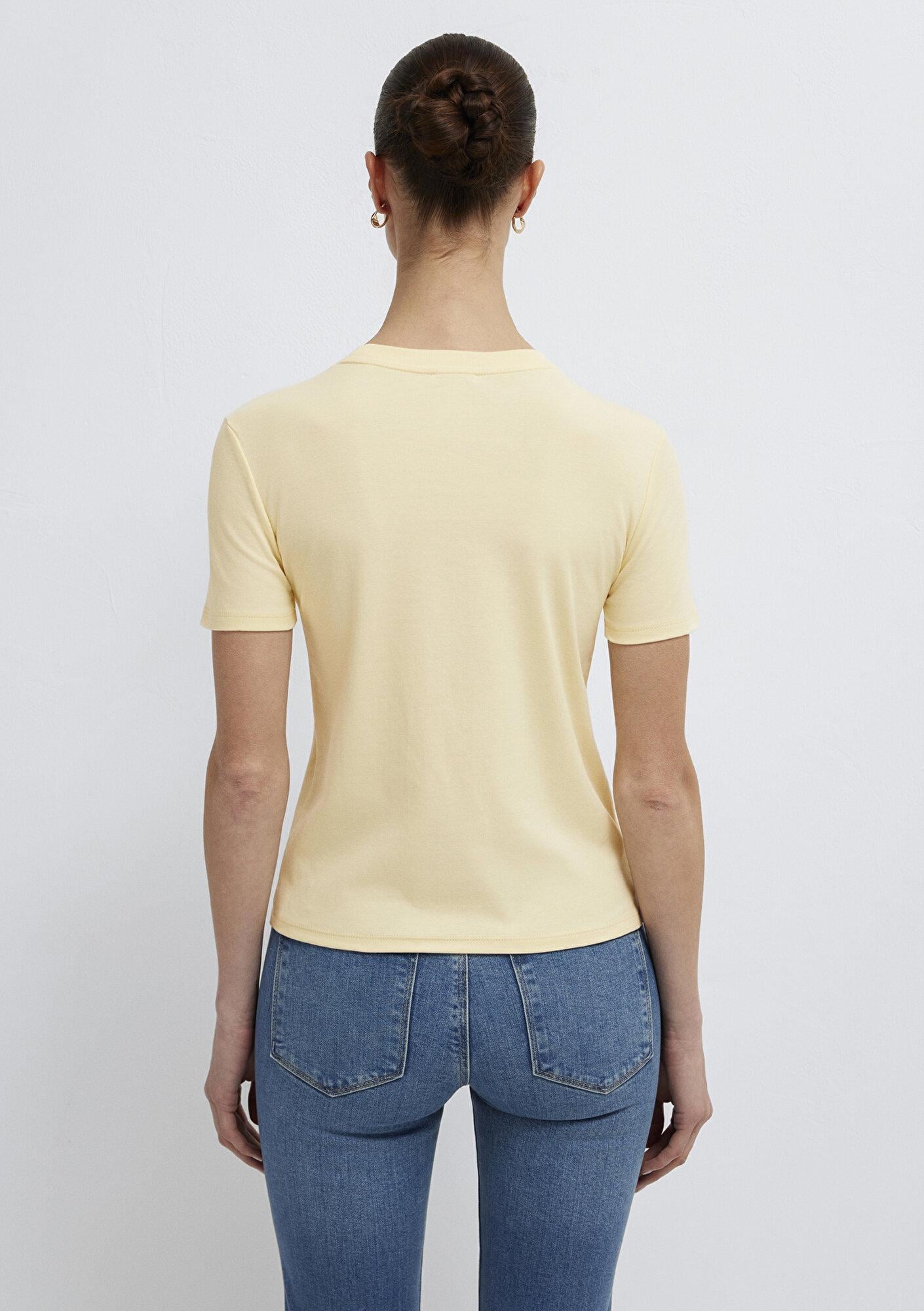 Mavi Sarı Basic Tişört Slim Fit / Dar Kesim 1614181-70014
