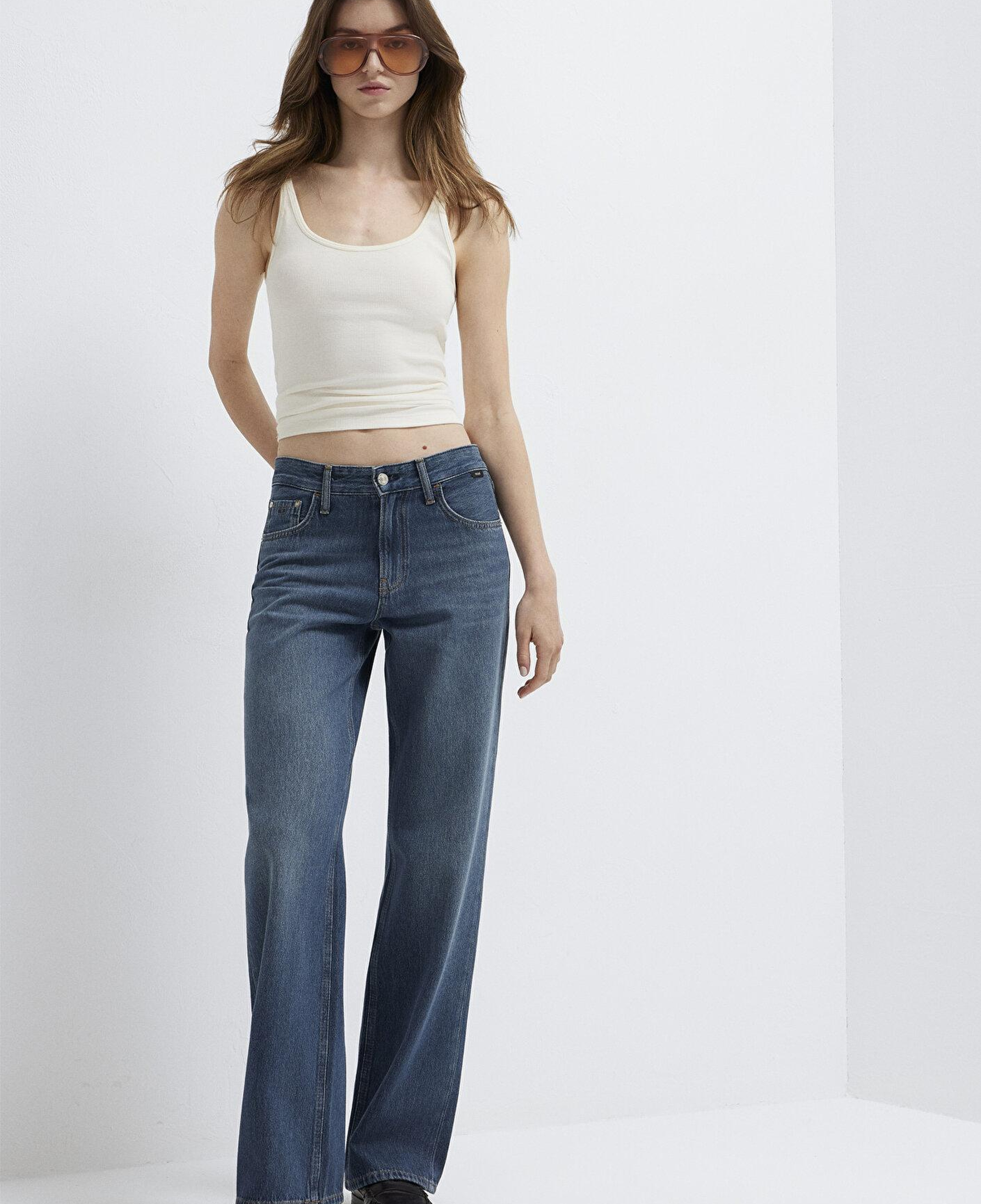 Mavi Lovely Classic Denim Puslu Koyu Mavi Jean Pantolon 1012645-A3167