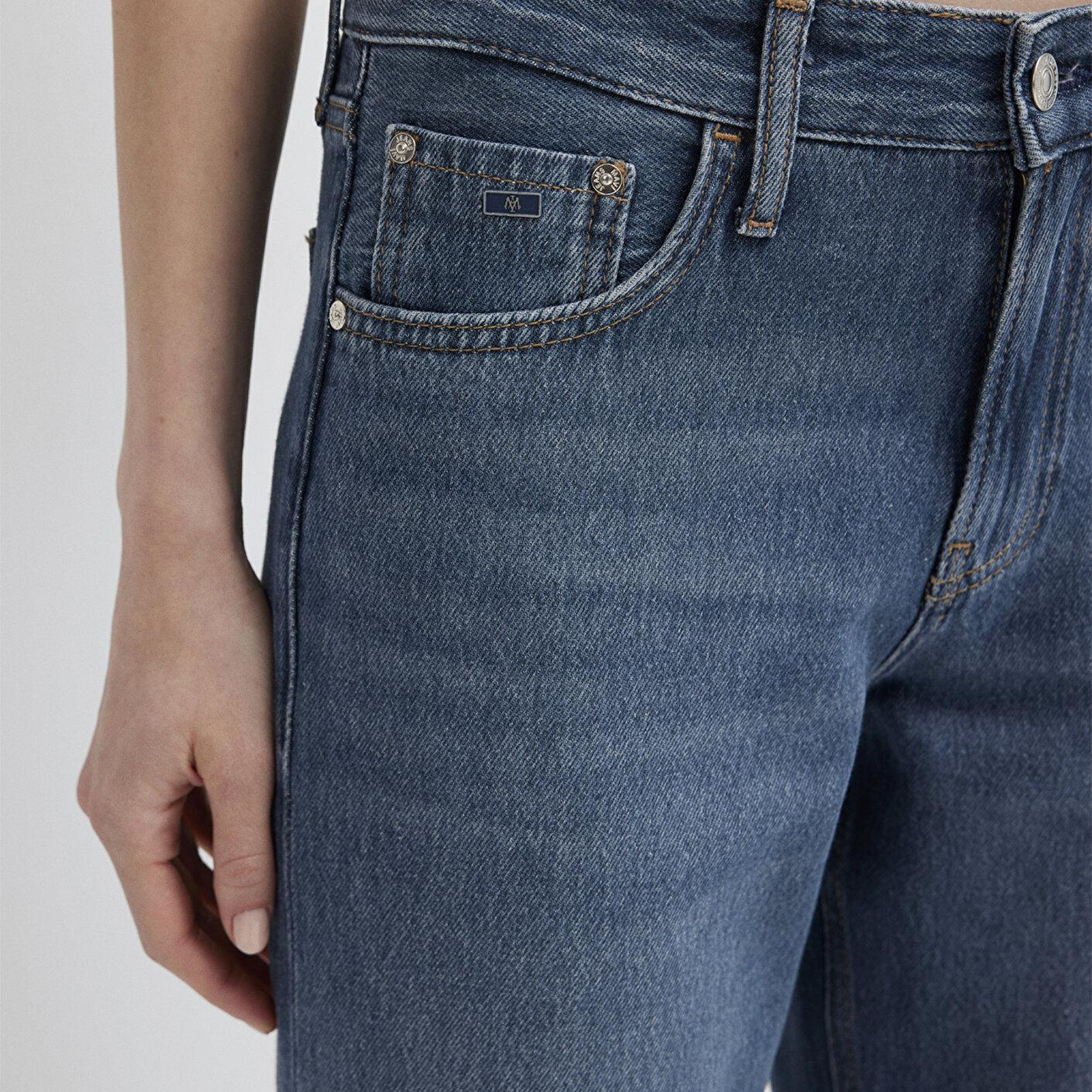 Mavi Lovely Classic Denim Puslu Koyu Mavi Jean Pantolon 1012645-A3167