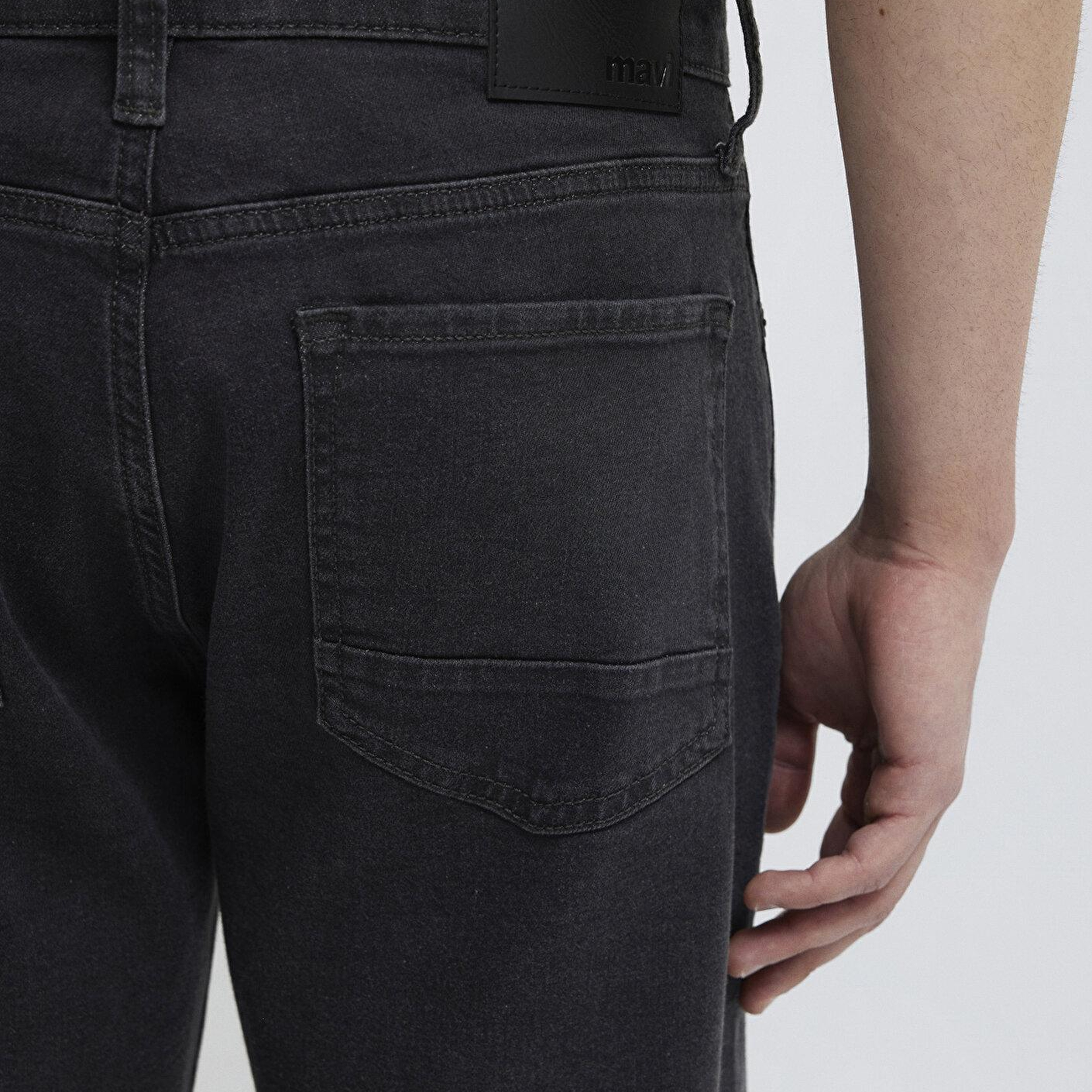 Mavi Martin Gri Smoke Jean Pantolon 8837824674