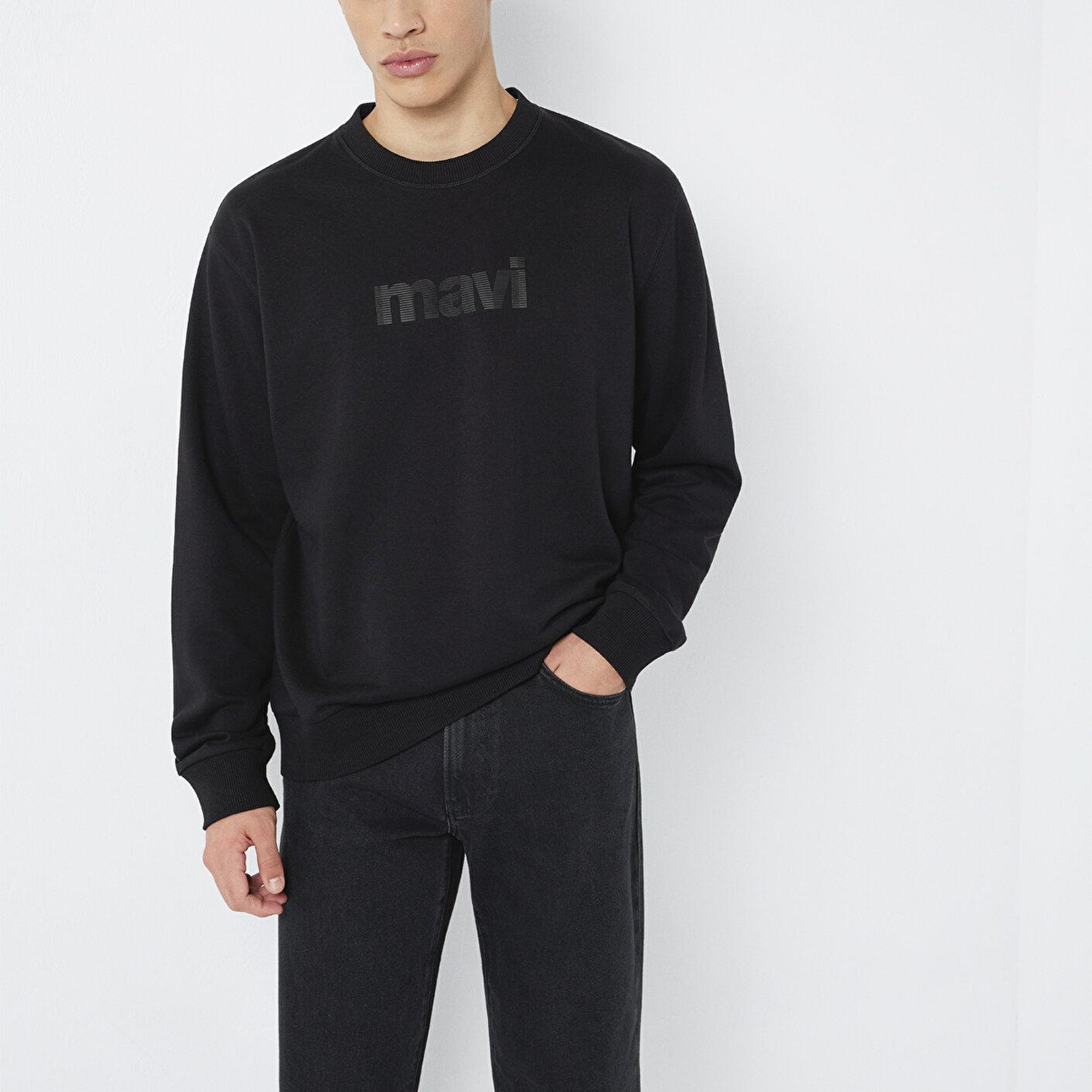 Mavi Mavi Logo Baskılı Bisiklet Yaka Siyah Sweatshirt 0S10551-900