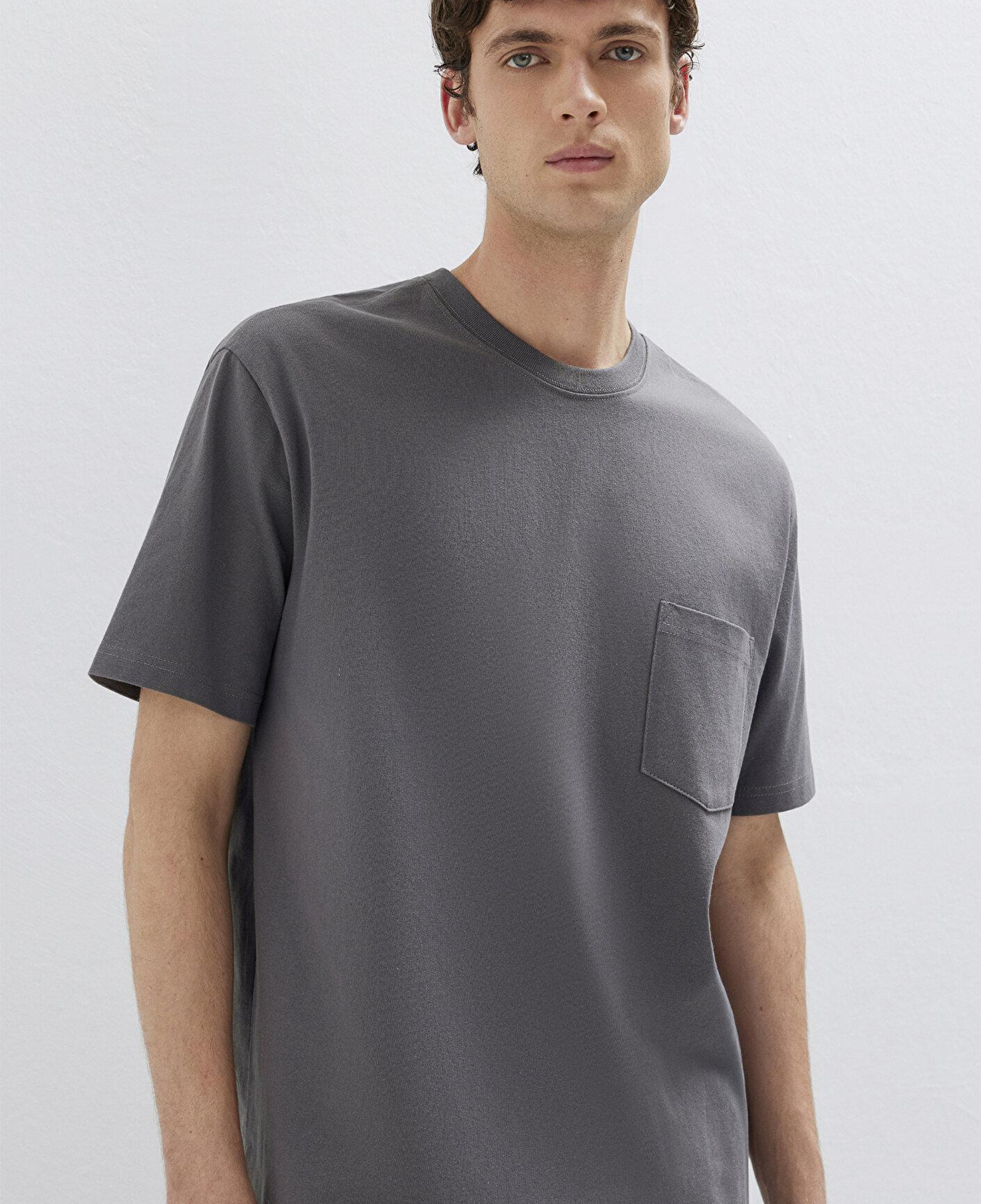 Mavi Cep Detaylı Gri Basic Tişört Loose Fit / Bol Rahat Kesim 066248-85309