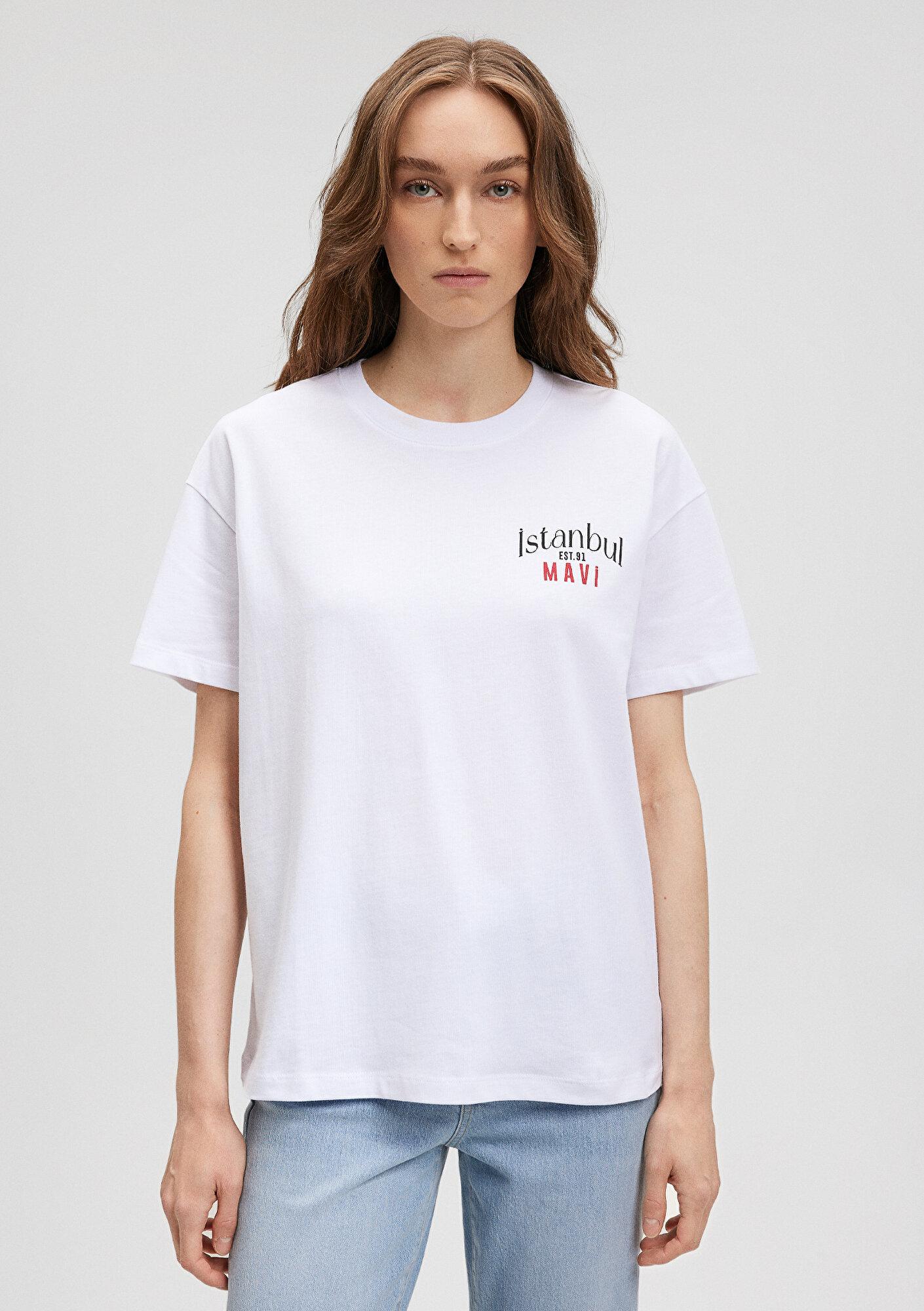 Mavi İstanbul Baskılı Beyaz Tişört Loose Fit / Bol Rahat Kesim 1612843-620