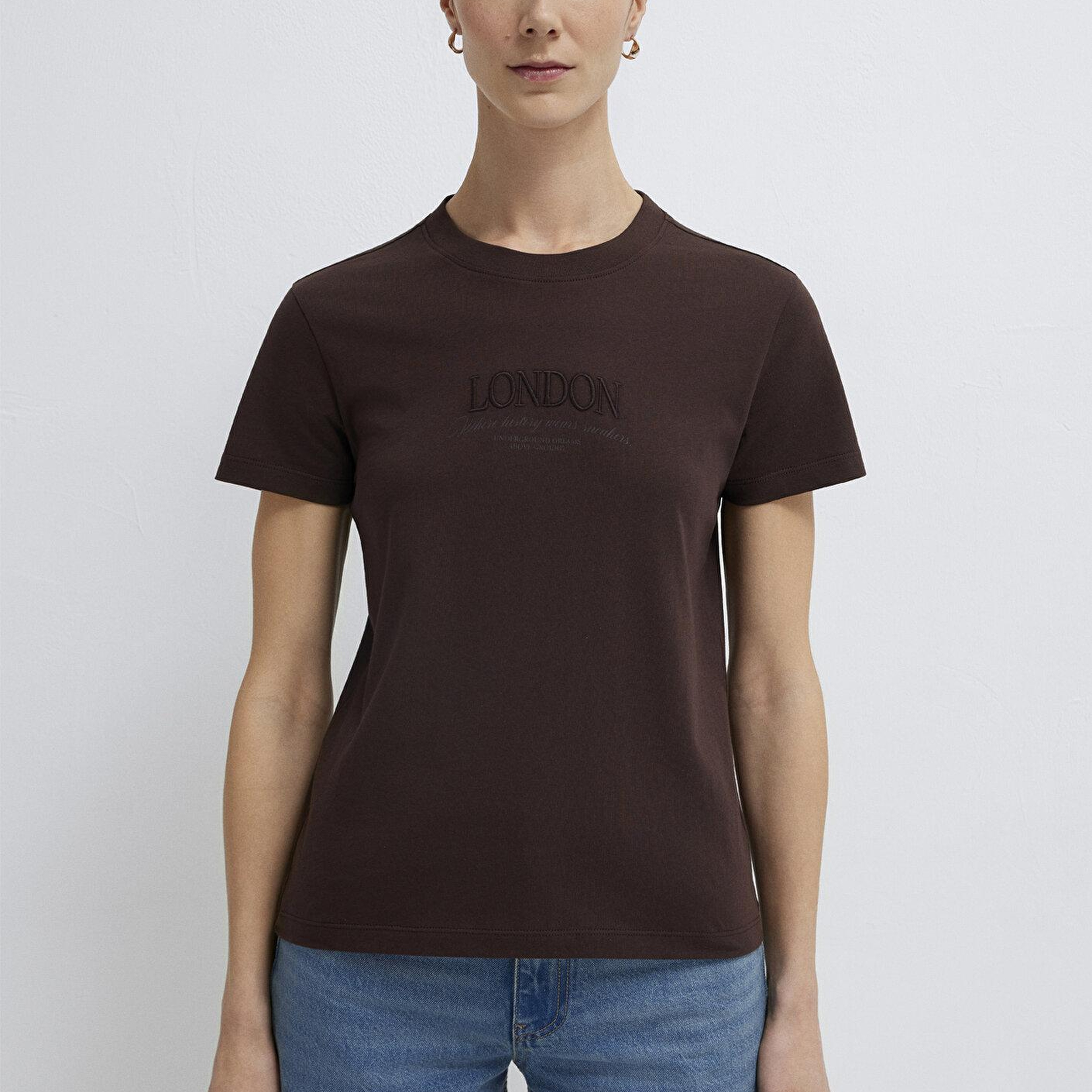 Mavi London Baskılı Kahverengi Tişört Slim Fit / Dar Kesim 1614261-70240