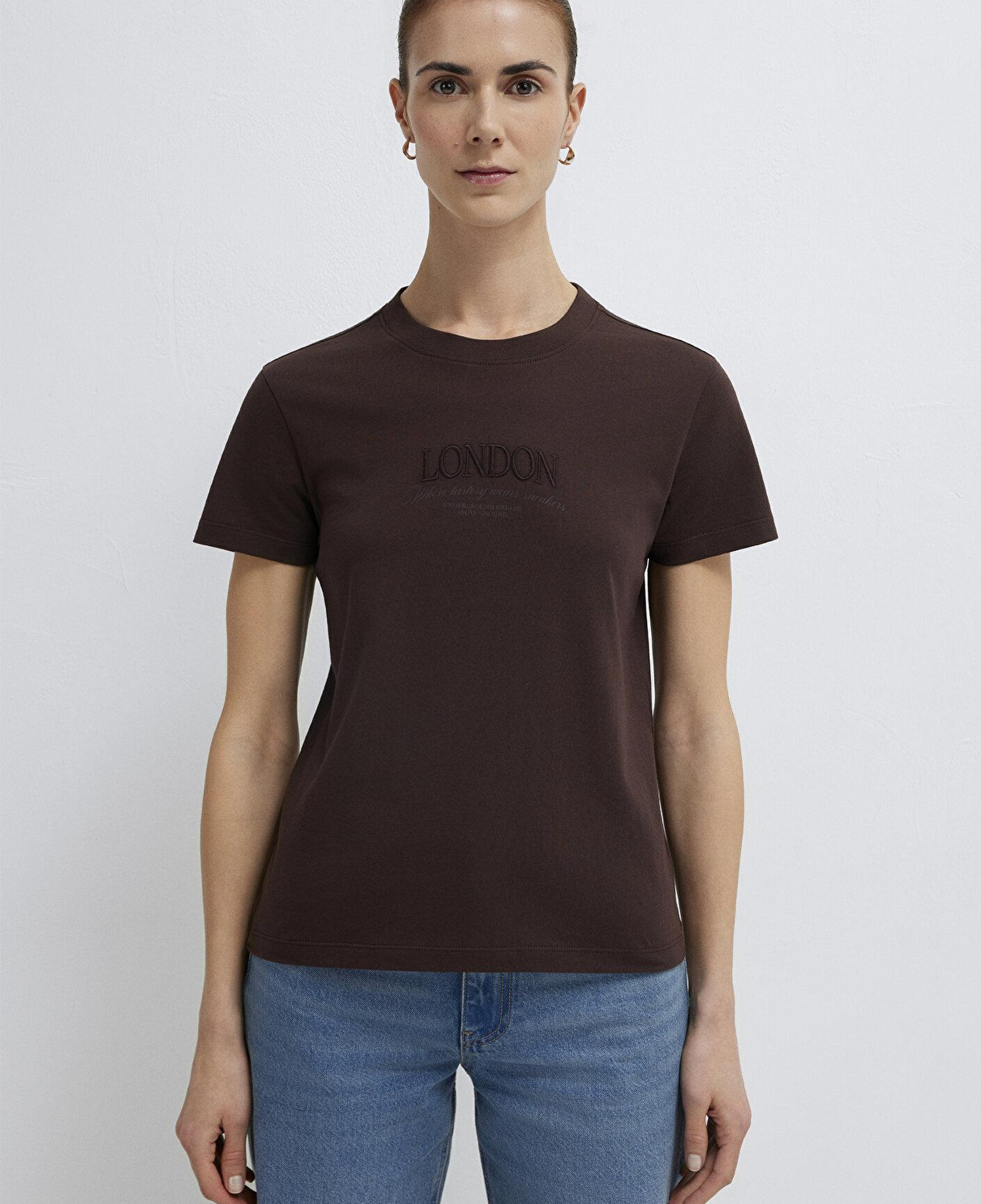 Mavi London Baskılı Kahverengi Tişört Slim Fit / Dar Kesim 1614261-70240