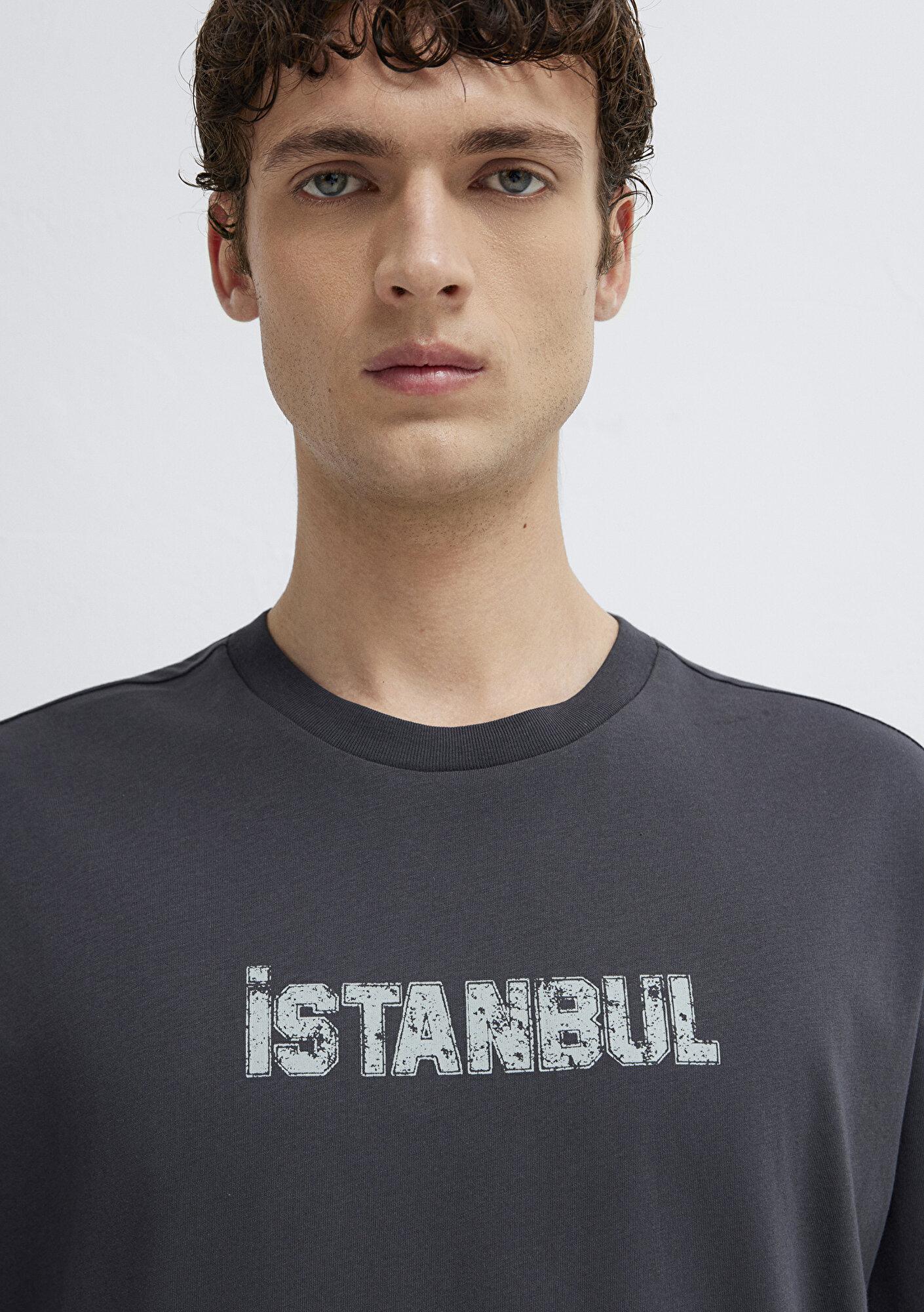 Mavi İstanbul Baskılı Antrasit Tişört Loose Fit / Bol Rahat Kesim 0613593-80106