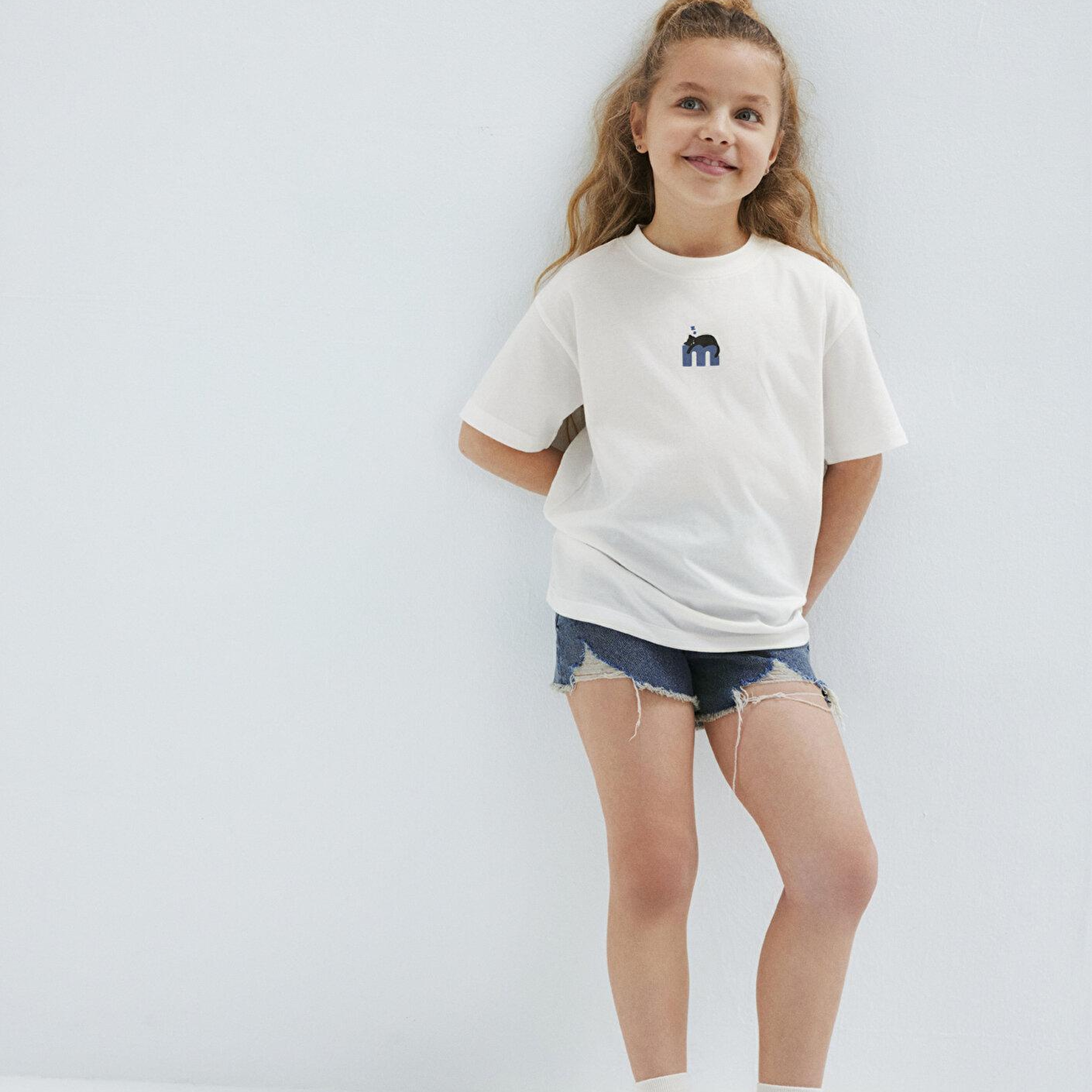 Mavi M Baskılı Ekru Tişört Loose Fit / Bol Rahat Kesim 6610485-70057