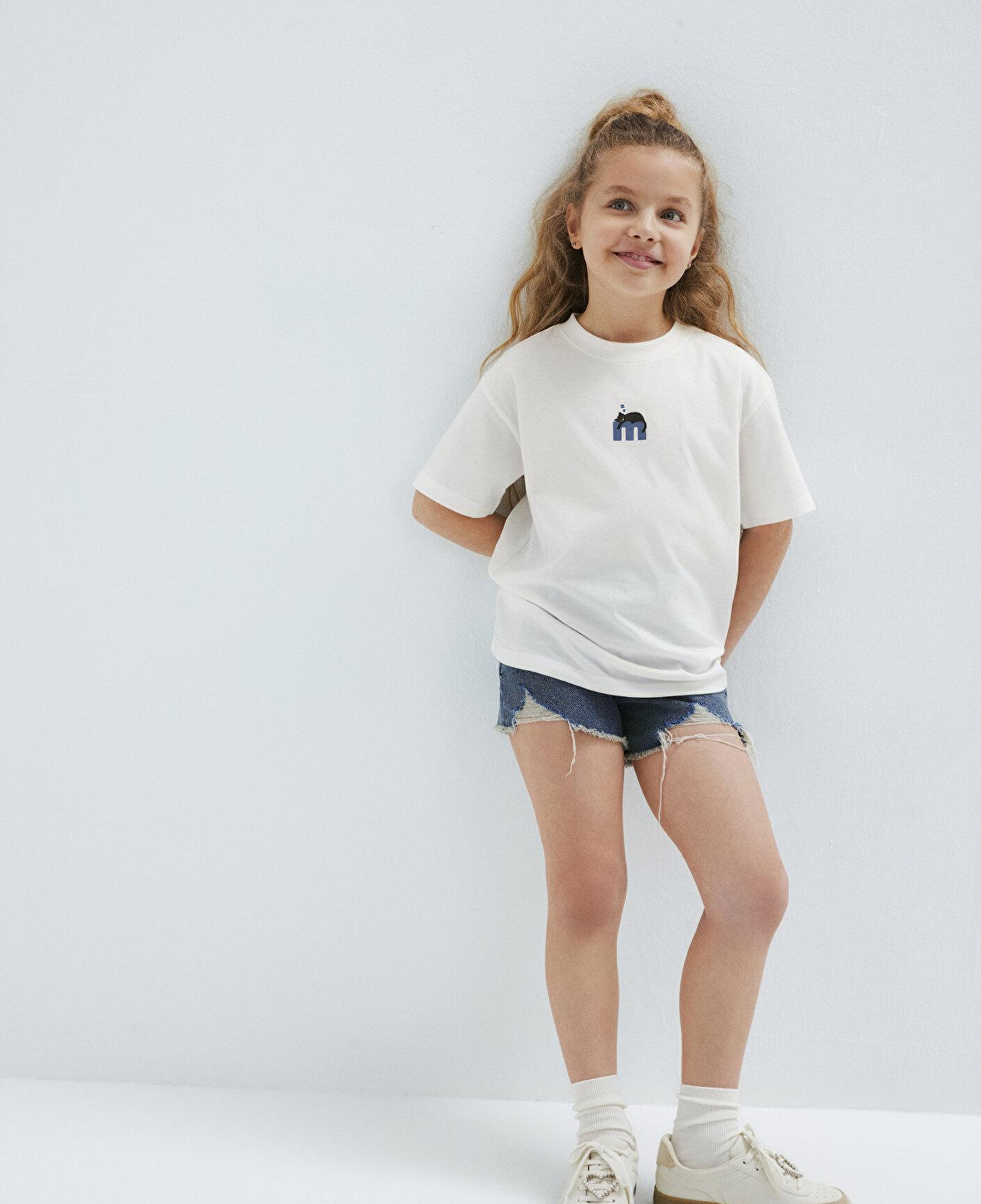 Mavi M Baskılı Ekru Tişört Loose Fit / Bol Rahat Kesim 6610485-70057