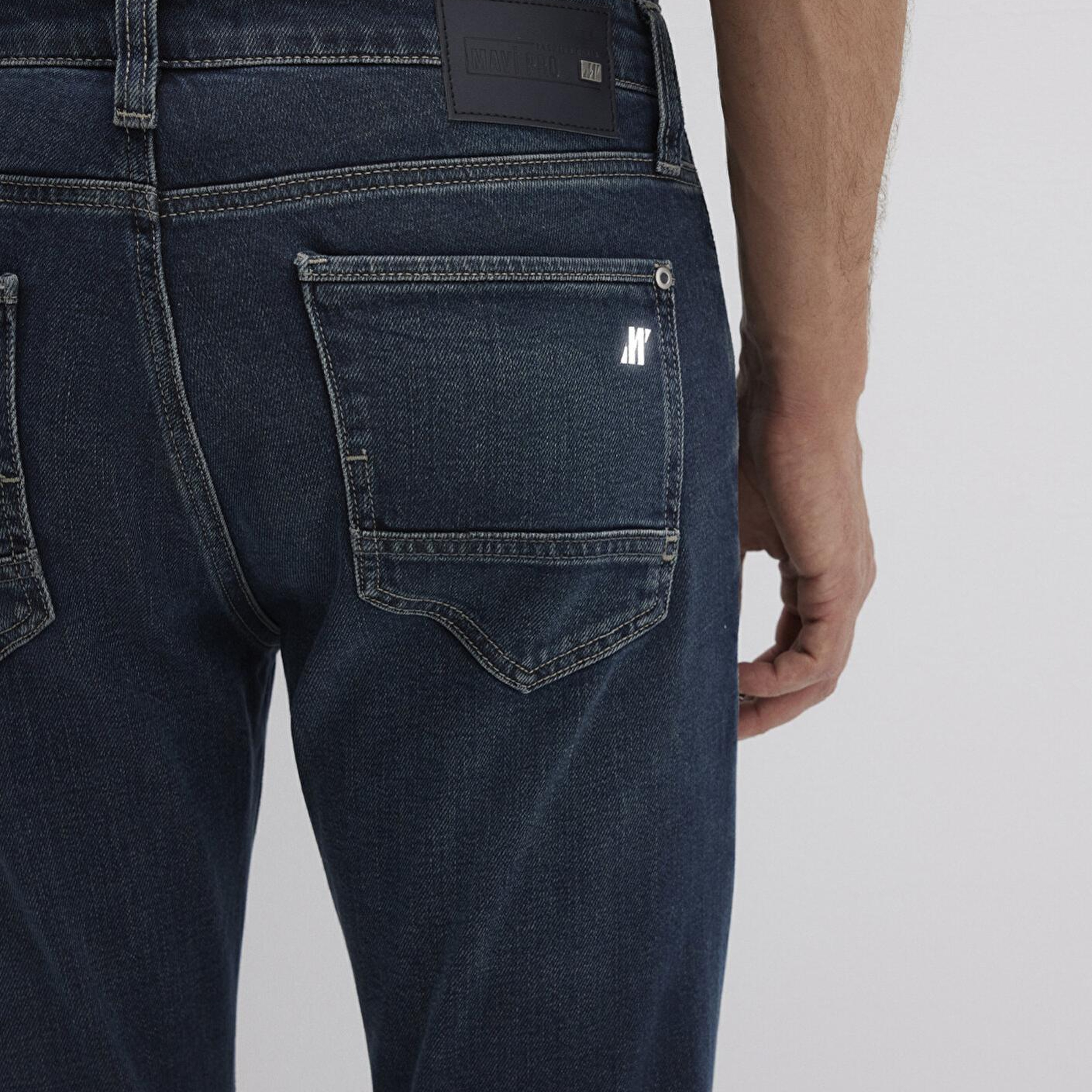 Mavi Jake Mavi Pro Koyu Puslu Comfort Jean Pantolon 0042289339