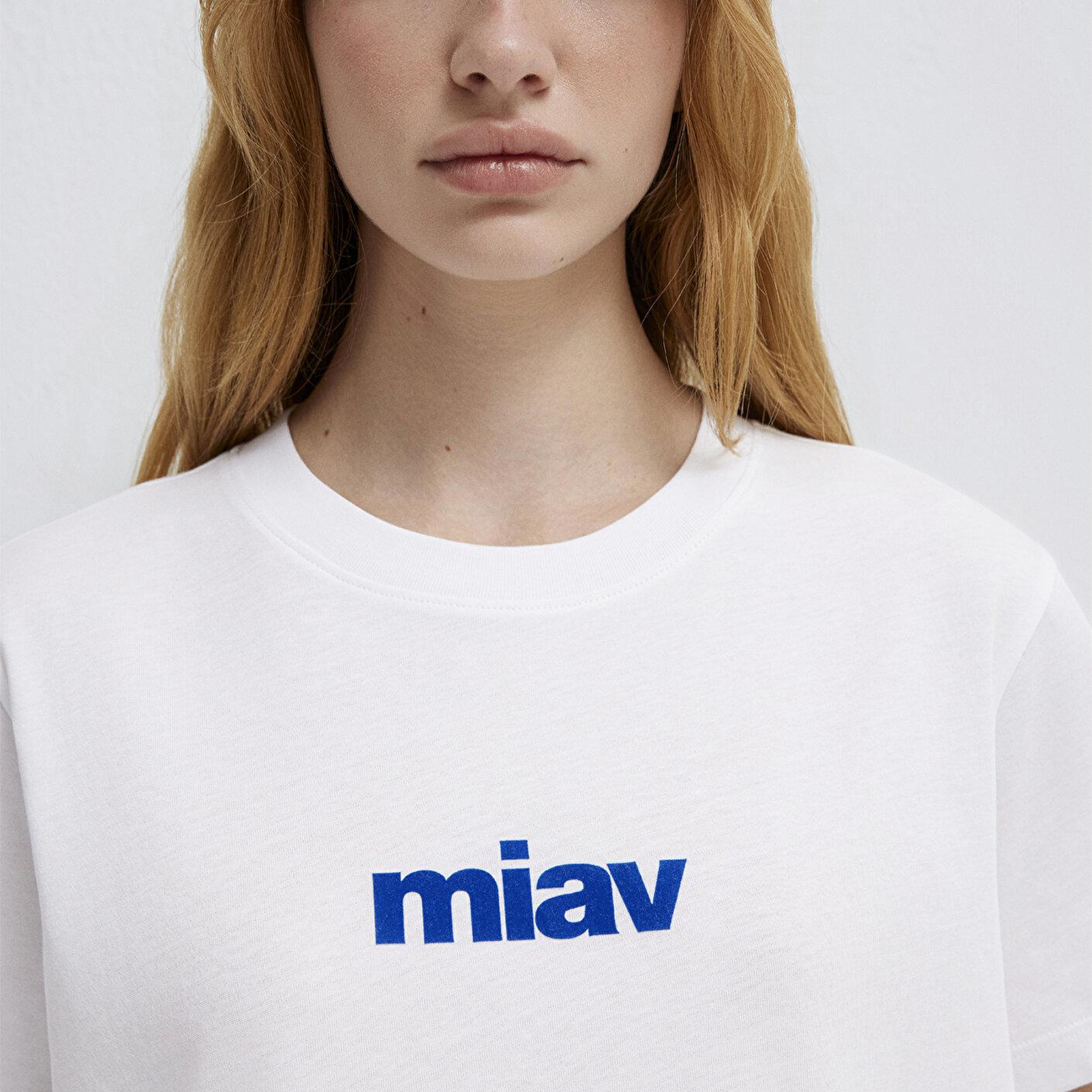 Mavi Miav Baskılı Beyaz Tişört Regular Fit / Normal Kesim 1610622-620
