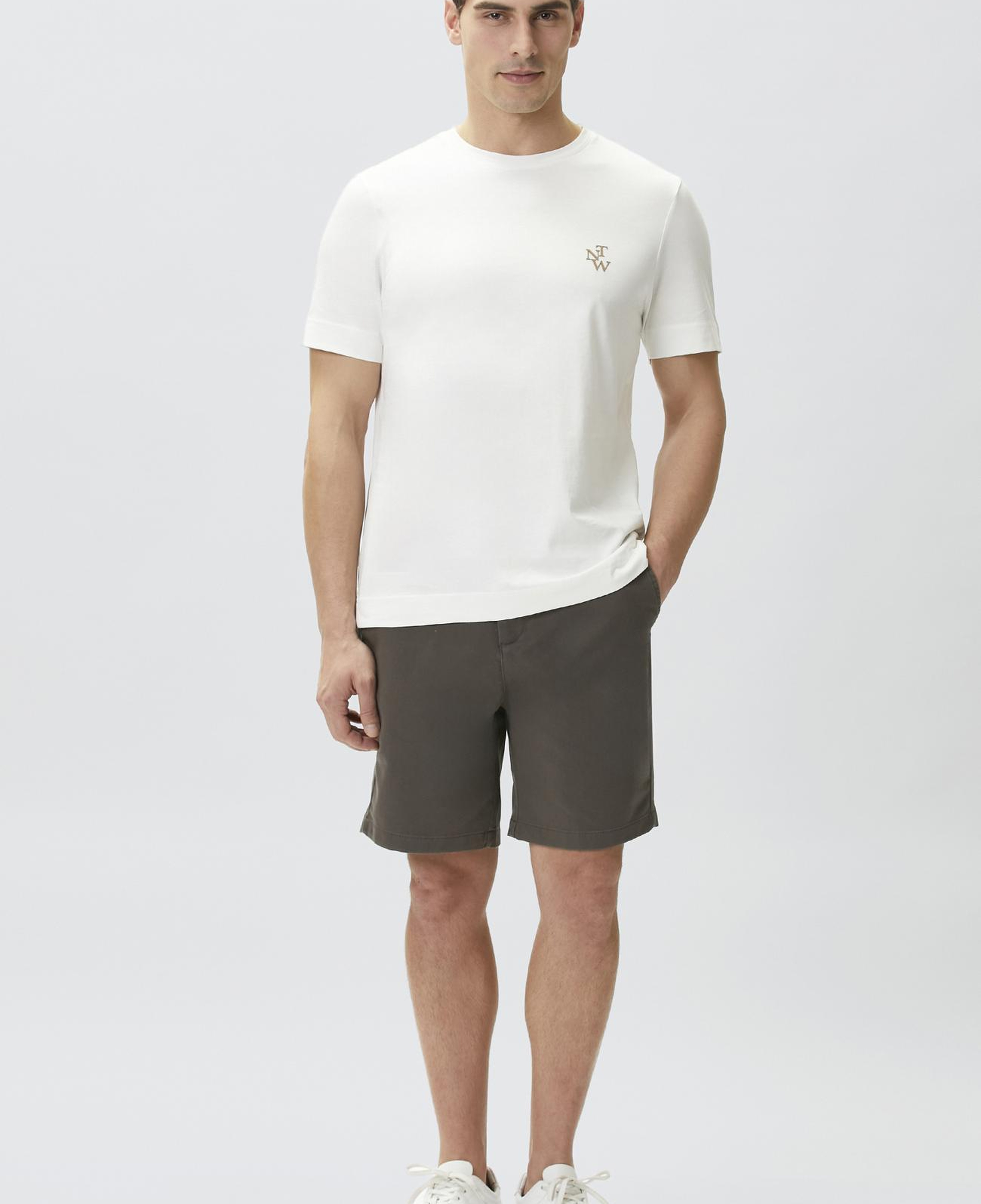 Network Erkek Kırık Beyaz Göğüs Baskı Detaylı T-shirt