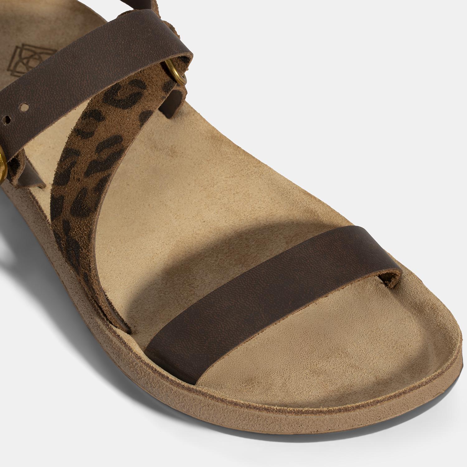 Kadın Kahve Leopar Baskılı Süet Deri Sandalet
