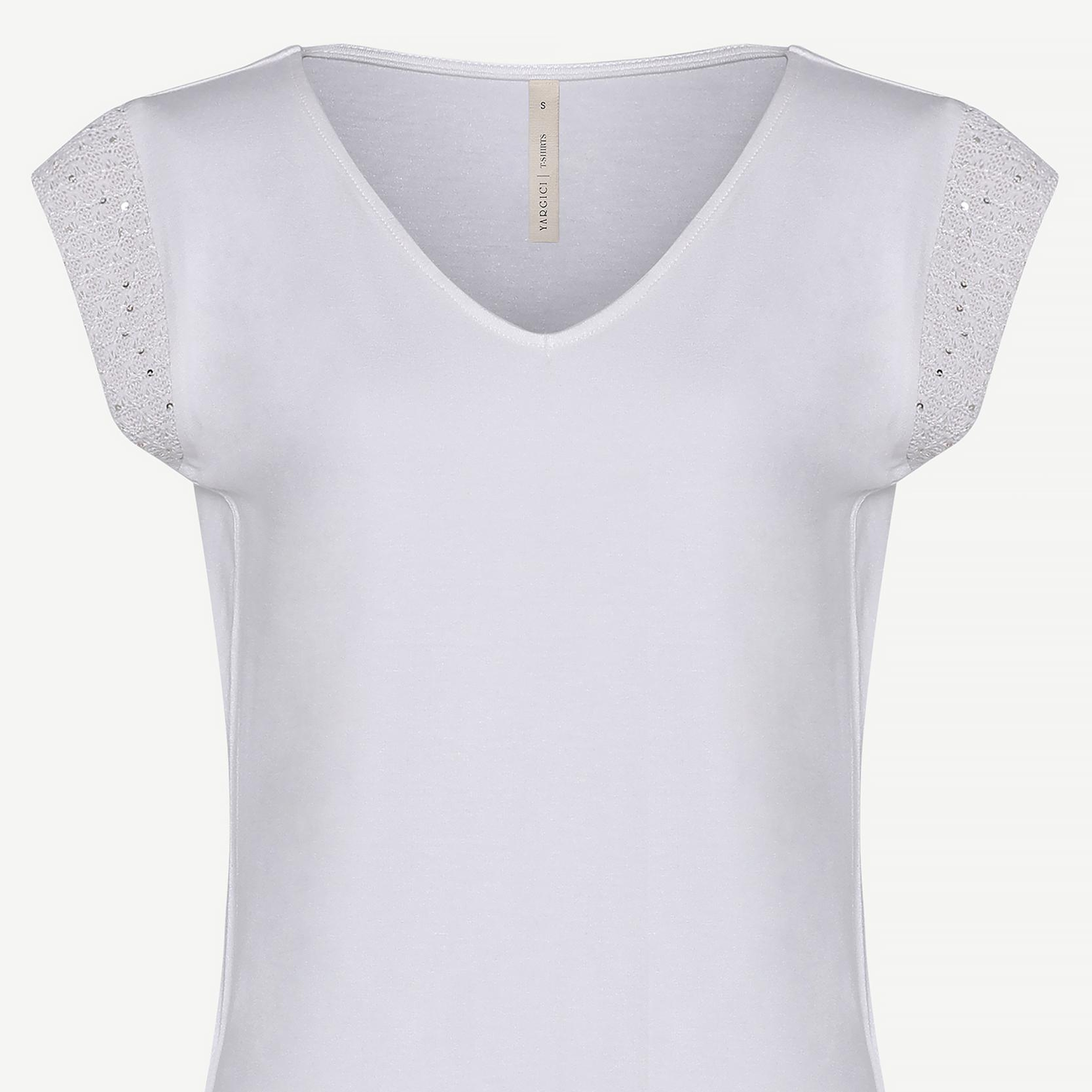YARGICI Regular V Yaka Kısa Kol T-shirt