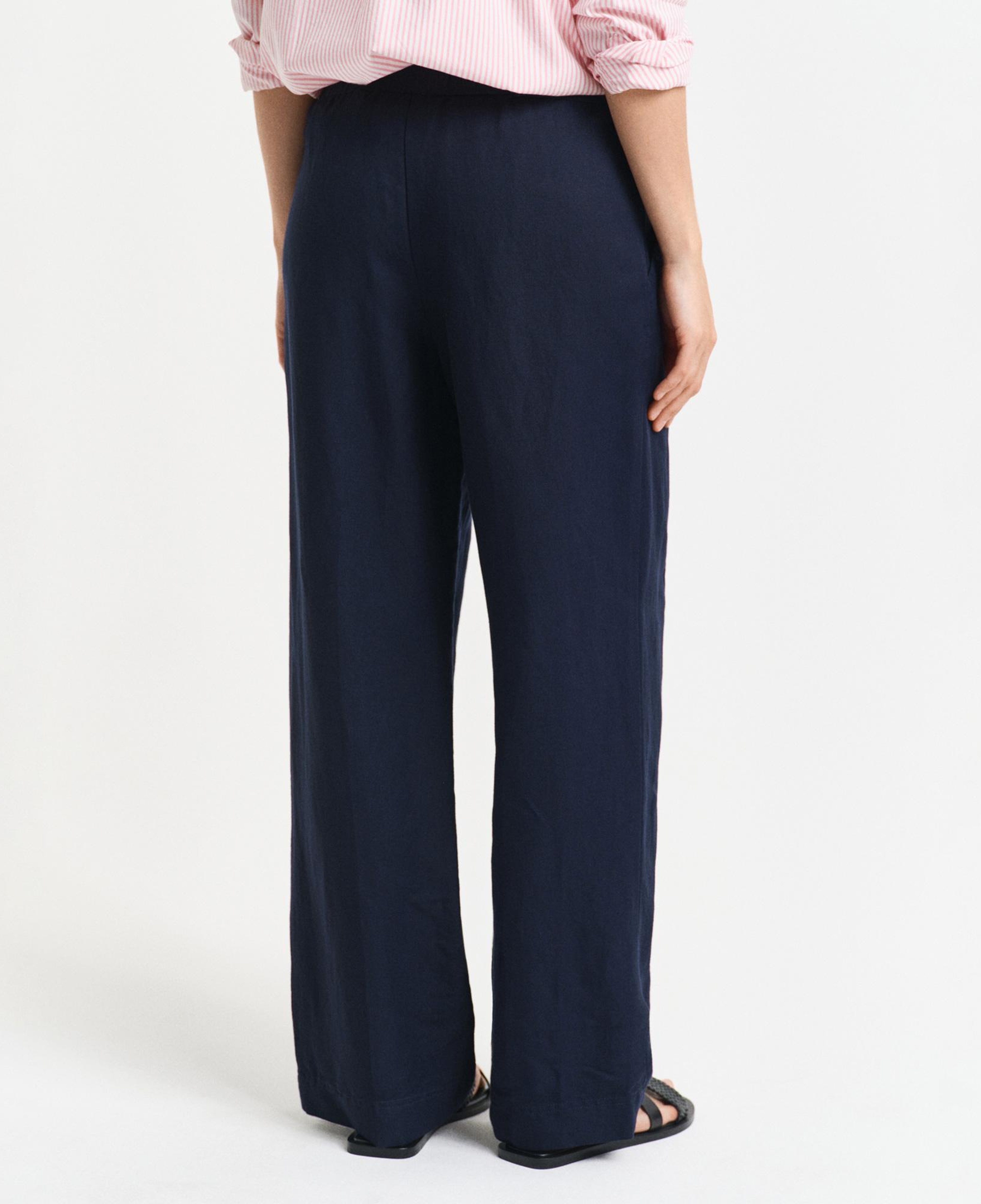 GANT Kadın Lacivert Relaxed Fit Pantolon