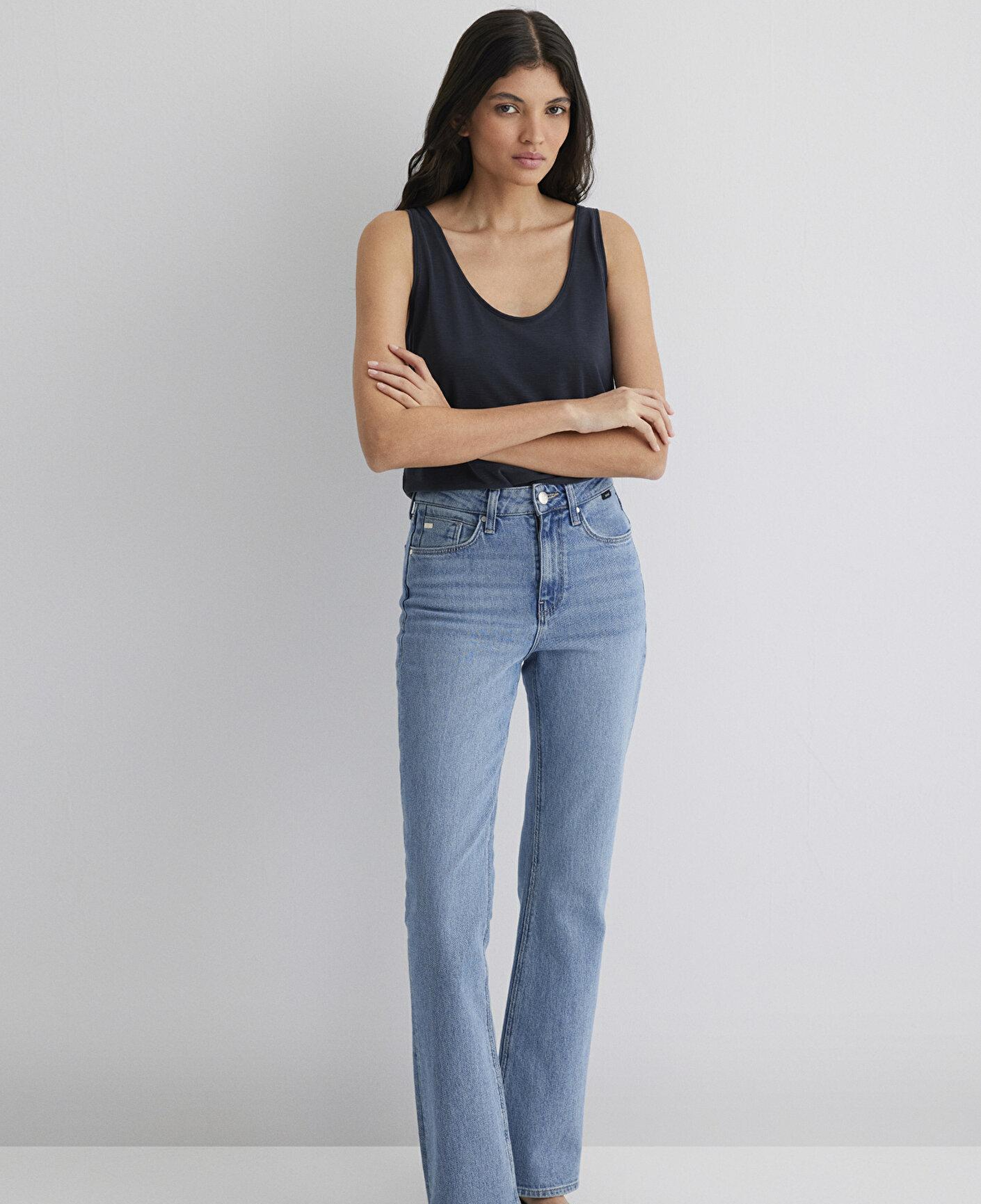 Mavi Soft-Premium Siyah (TENCEL™) Modal Karışımlı Atlet Slim Fit / Dar Kesim 1613216-900
