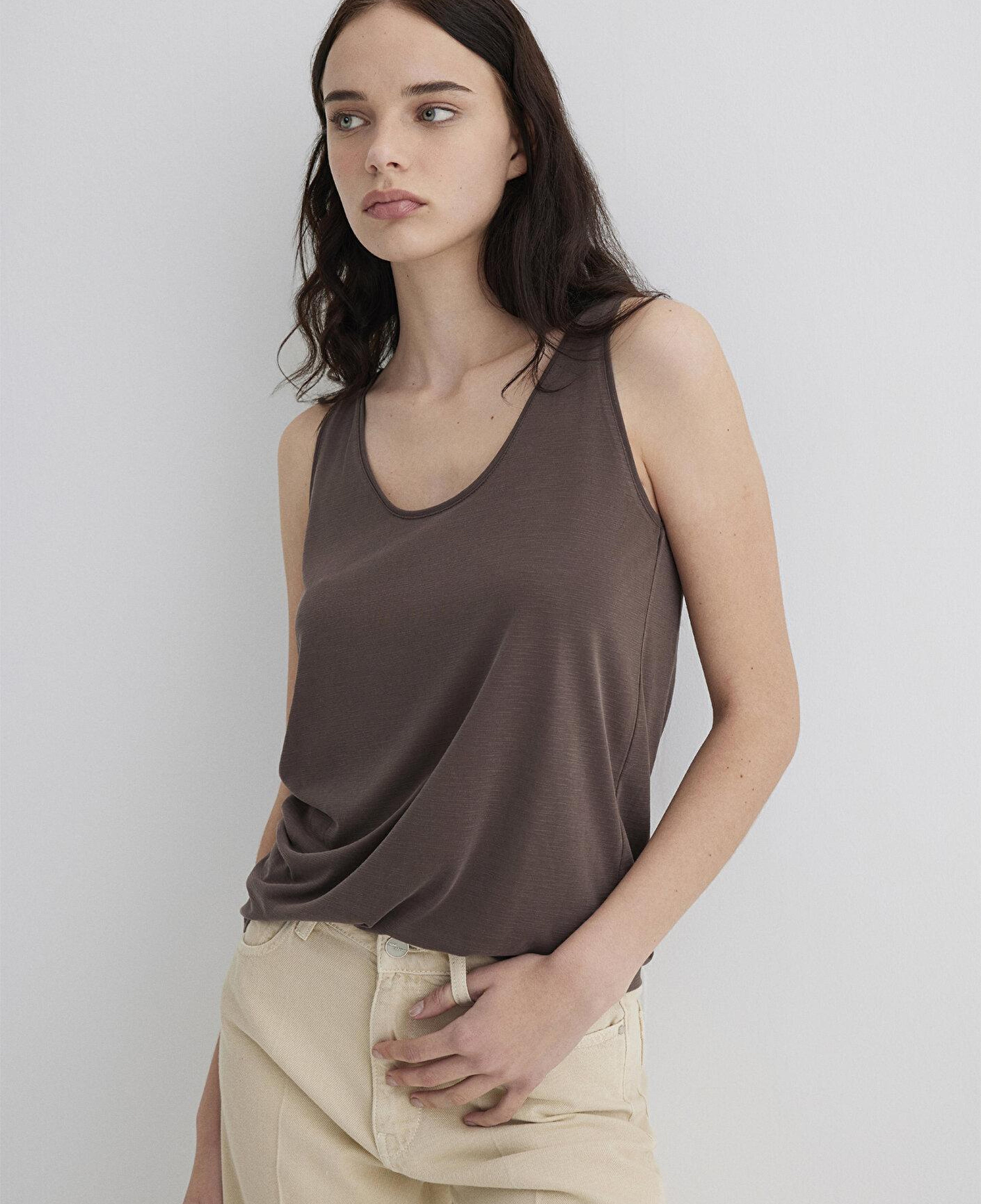 Mavi Soft-Premium Kahverengi (TENCEL™) Modal Karışımlı Atlet Slim Fit / Dar Kesim 1613216-87537