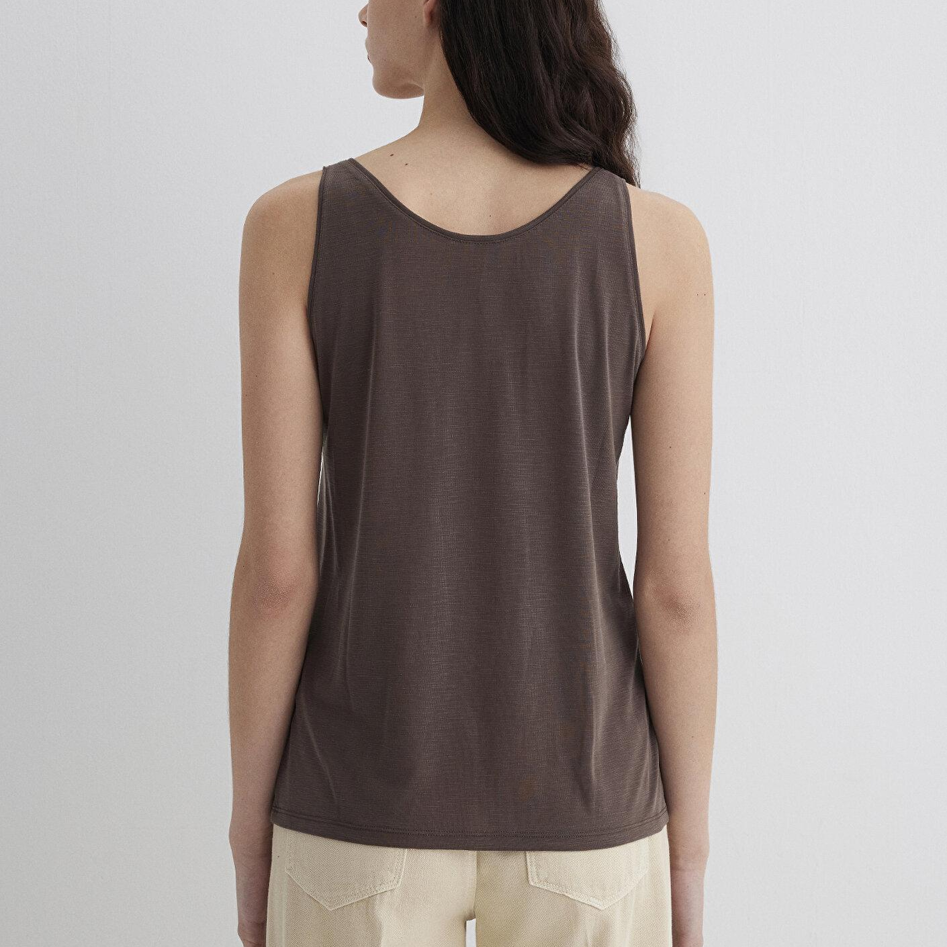 Mavi Soft-Premium Kahverengi (TENCEL™) Modal Karışımlı Atlet Slim Fit / Dar Kesim 1613216-87537