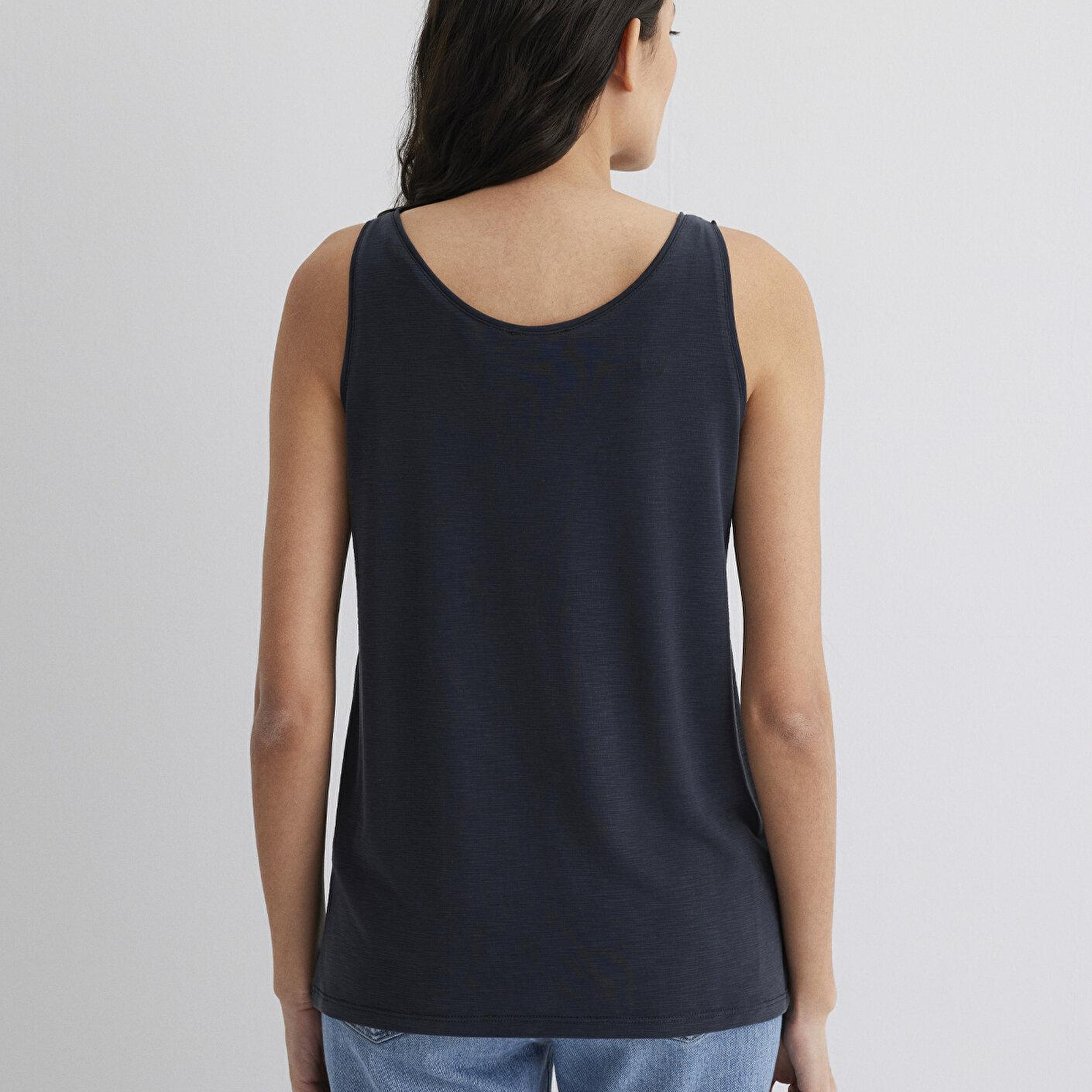 Mavi Soft-Premium Siyah (TENCEL™) Modal Karışımlı Atlet Slim Fit / Dar Kesim 1613216-900