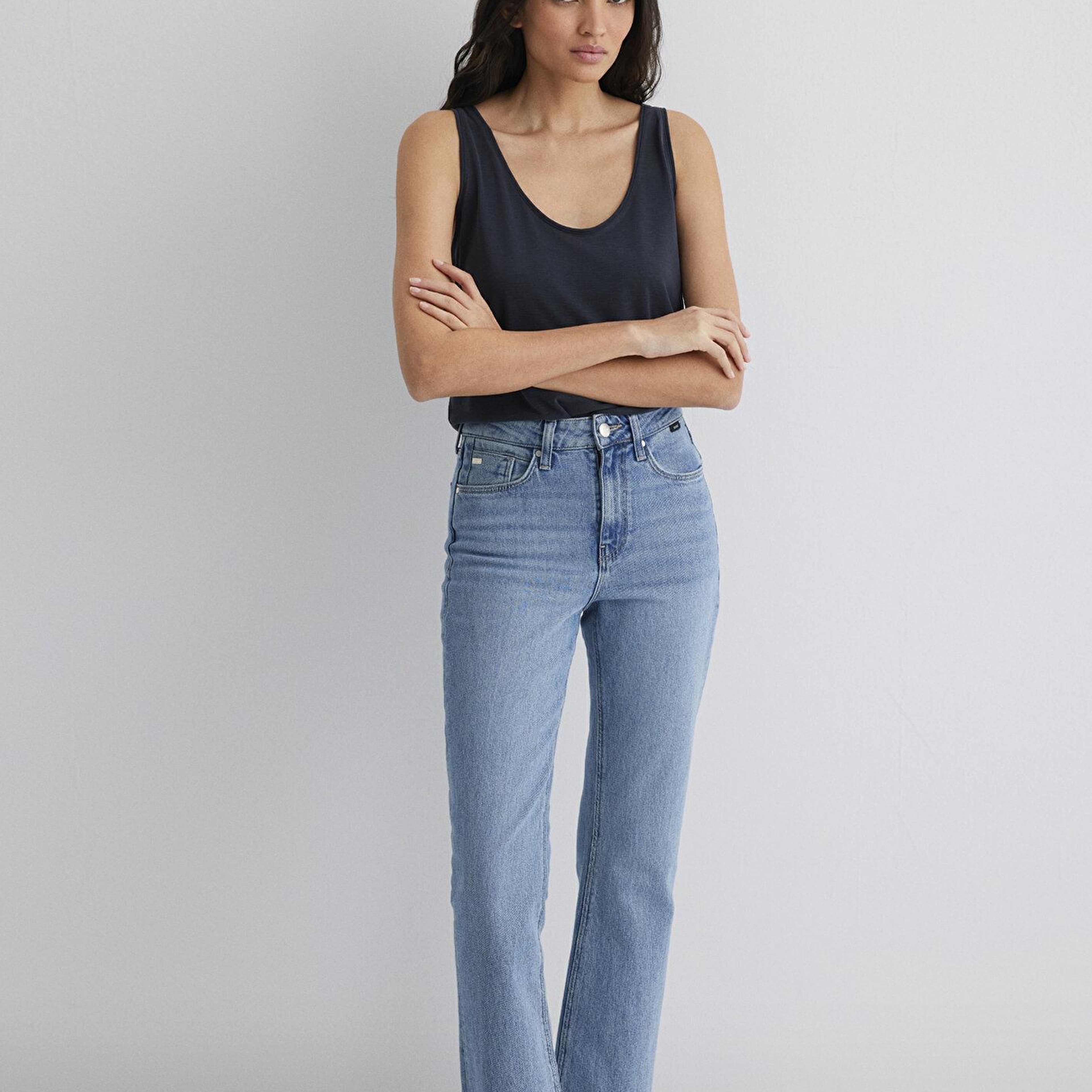 Mavi Soft-Premium Siyah (TENCEL™) Modal Karışımlı Atlet Slim Fit / Dar Kesim 1613216-900