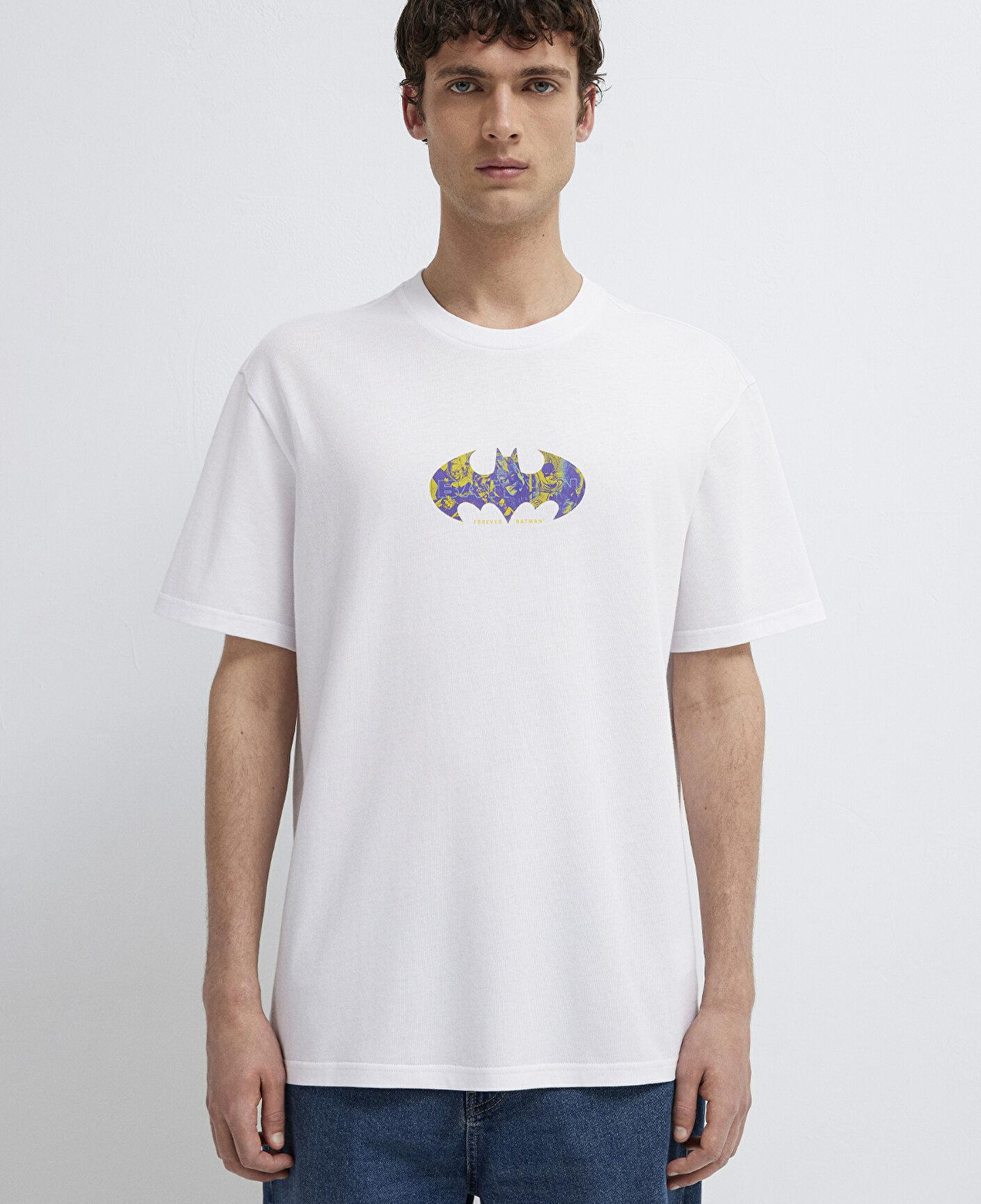 Mavi Batman Baskılı Beyaz Tişört Loose Fit / Bol Rahat Kesim 0613204-620