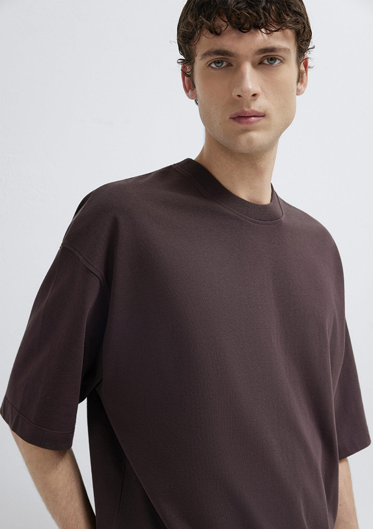Mavi Bisiklet Yaka Kahverengi Basic Tişört Oversize / Geniş Kesim 0613113-88083