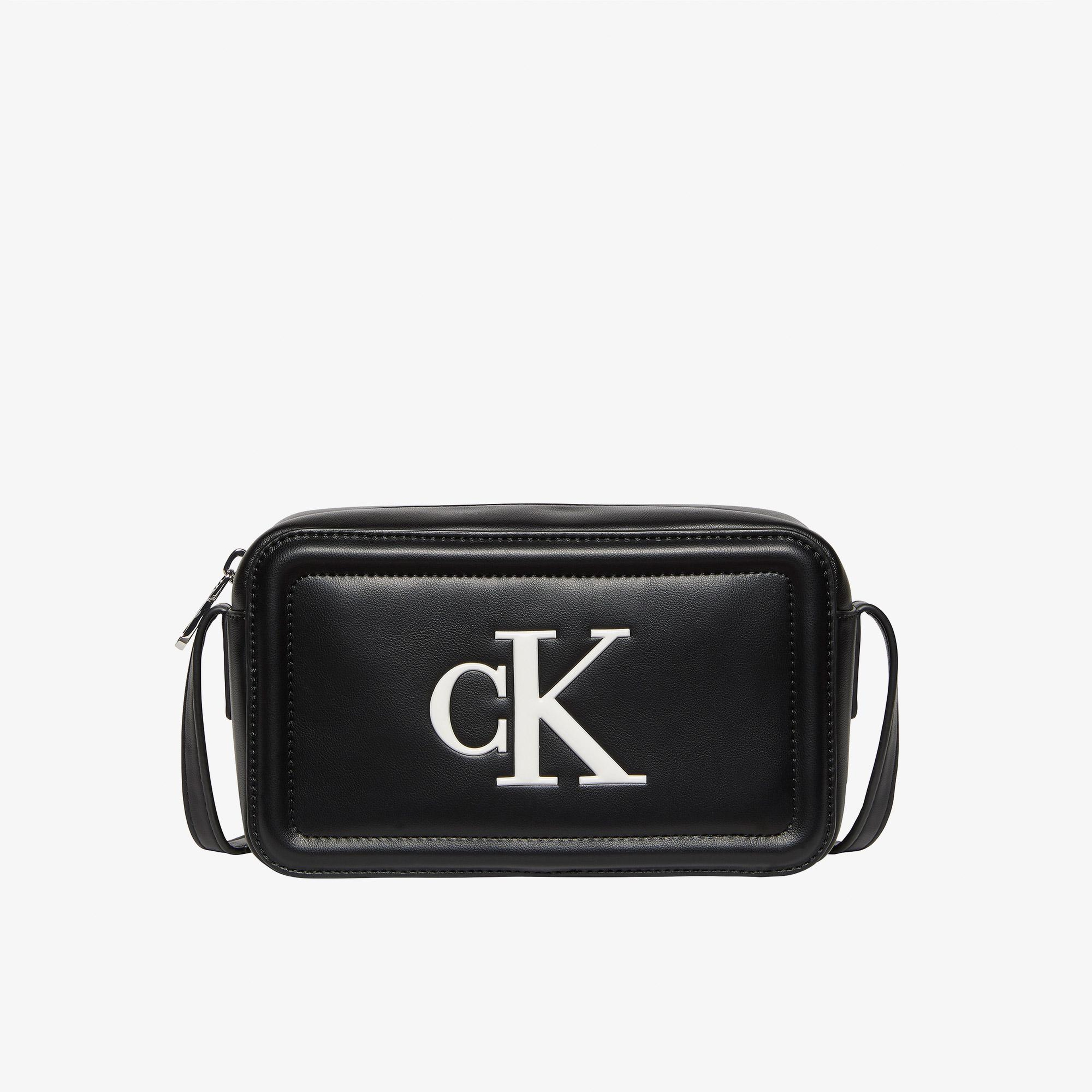 Calvin Klein Bold Camera Kadın Siyah Çapraz Çanta